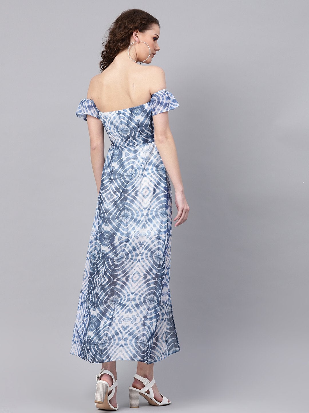 Women's Blue & White Tube Maxi With Sleeves - SASSAFRAS