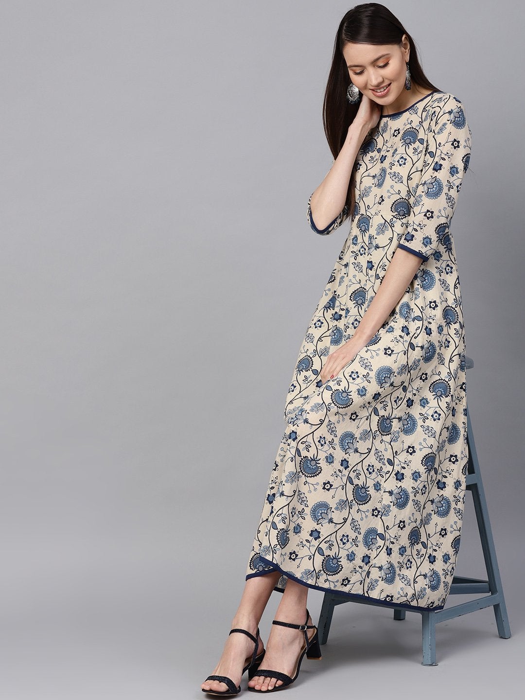 Women's Navy Paisley Flared Midi Dress - SASSAFRAS