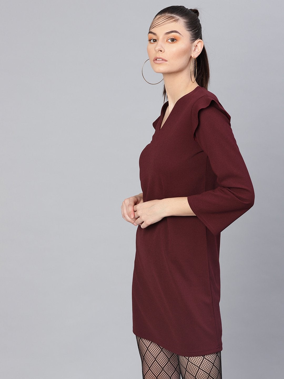 Women's Burgundy V-Neck Shift Dress - SASSAFRAS