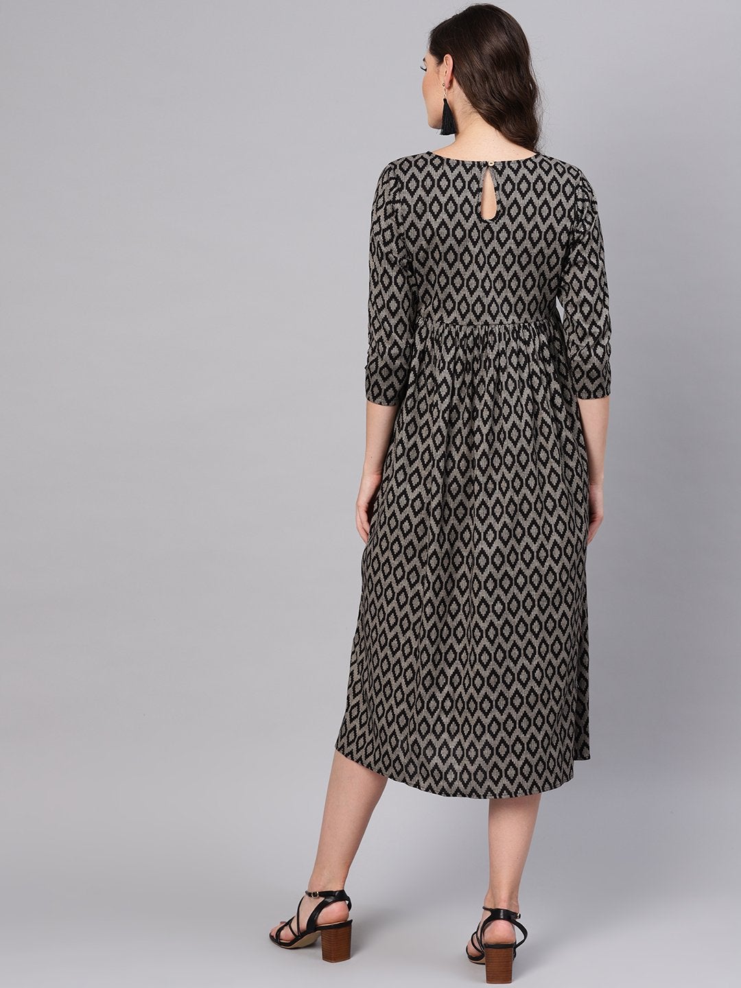 Women's Black Ikat Gathered Dress - SASSAFRAS