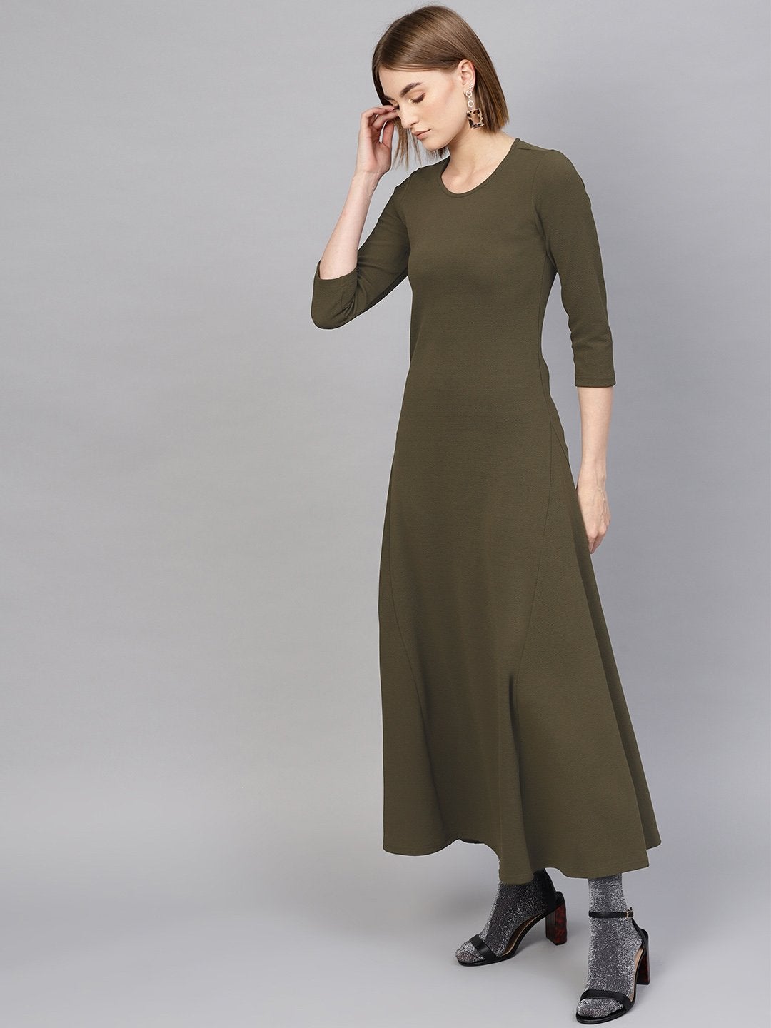 Women's Olive Round Neck Maxi Dress - SASSAFRAS