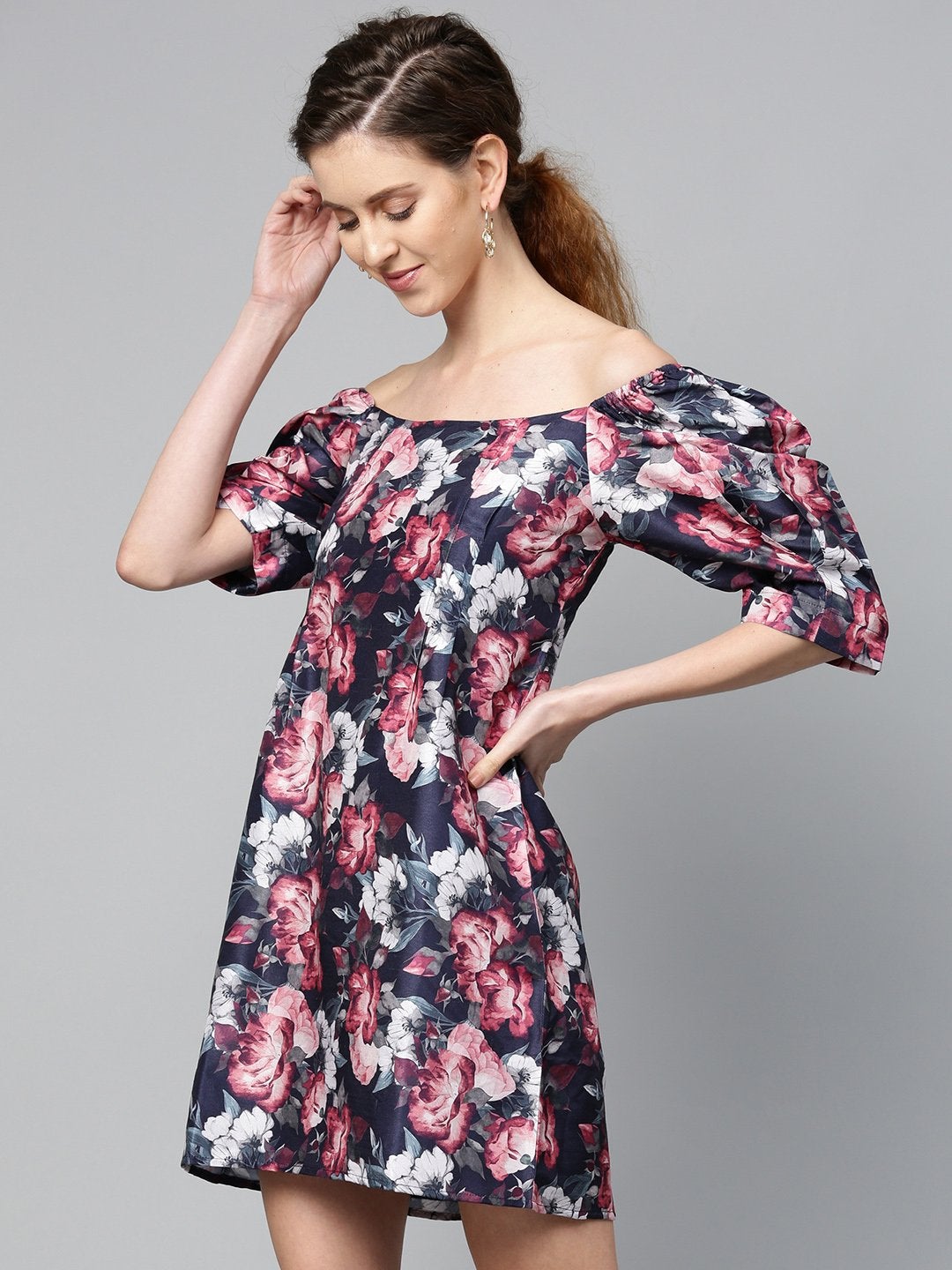 Women's Navy Floral Puff Sleeve Shift Dress - SASSAFRAS