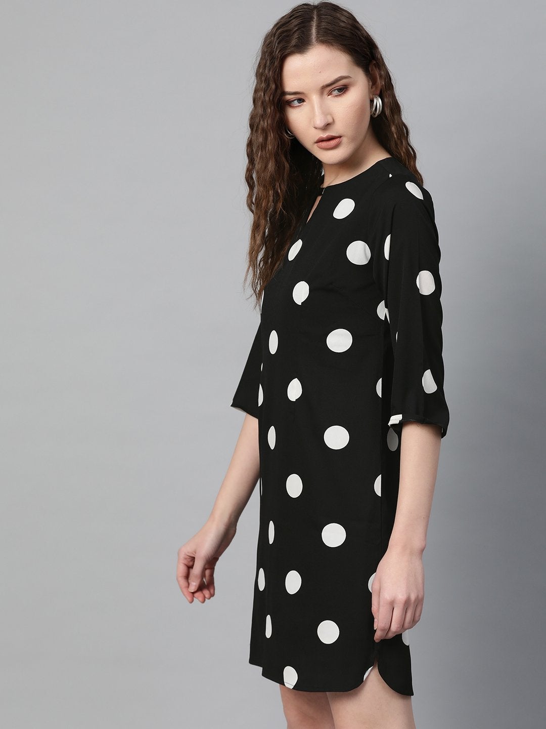 Women's Black Polka Shift Dress - SASSAFRAS