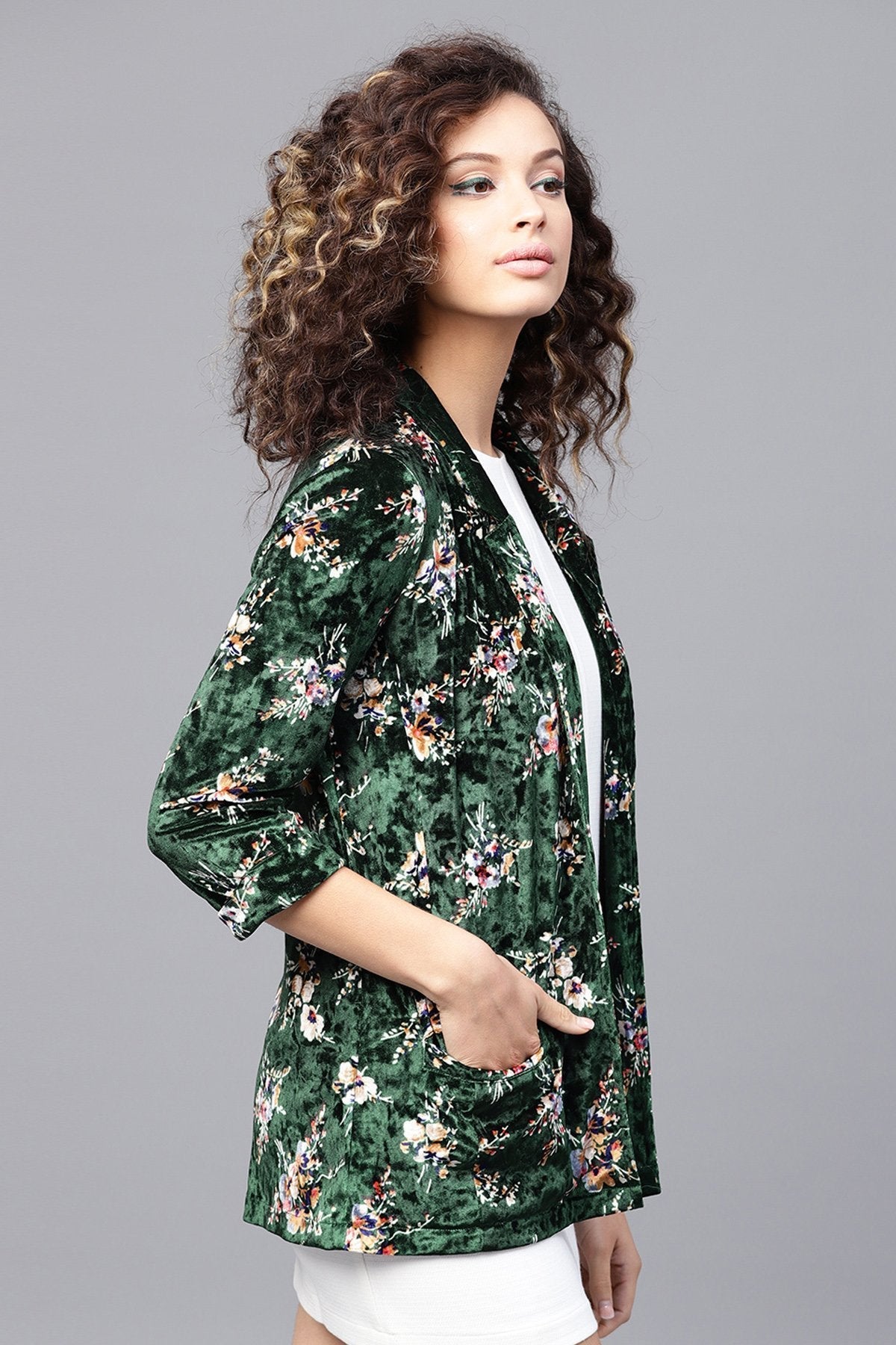 Women's Emerald Floral Velvet Blazer - SASSAFRAS