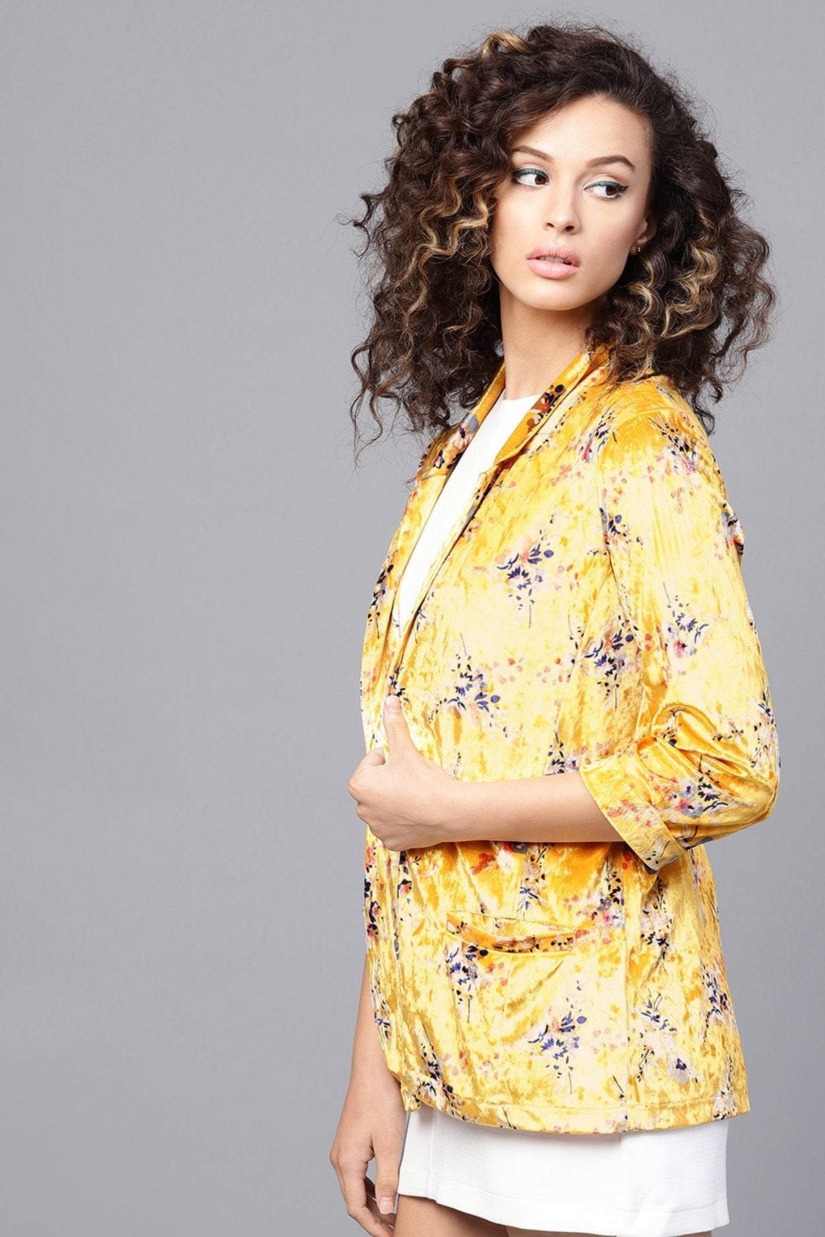 Women's Mustard Floral Velvet Blazer - SASSAFRAS