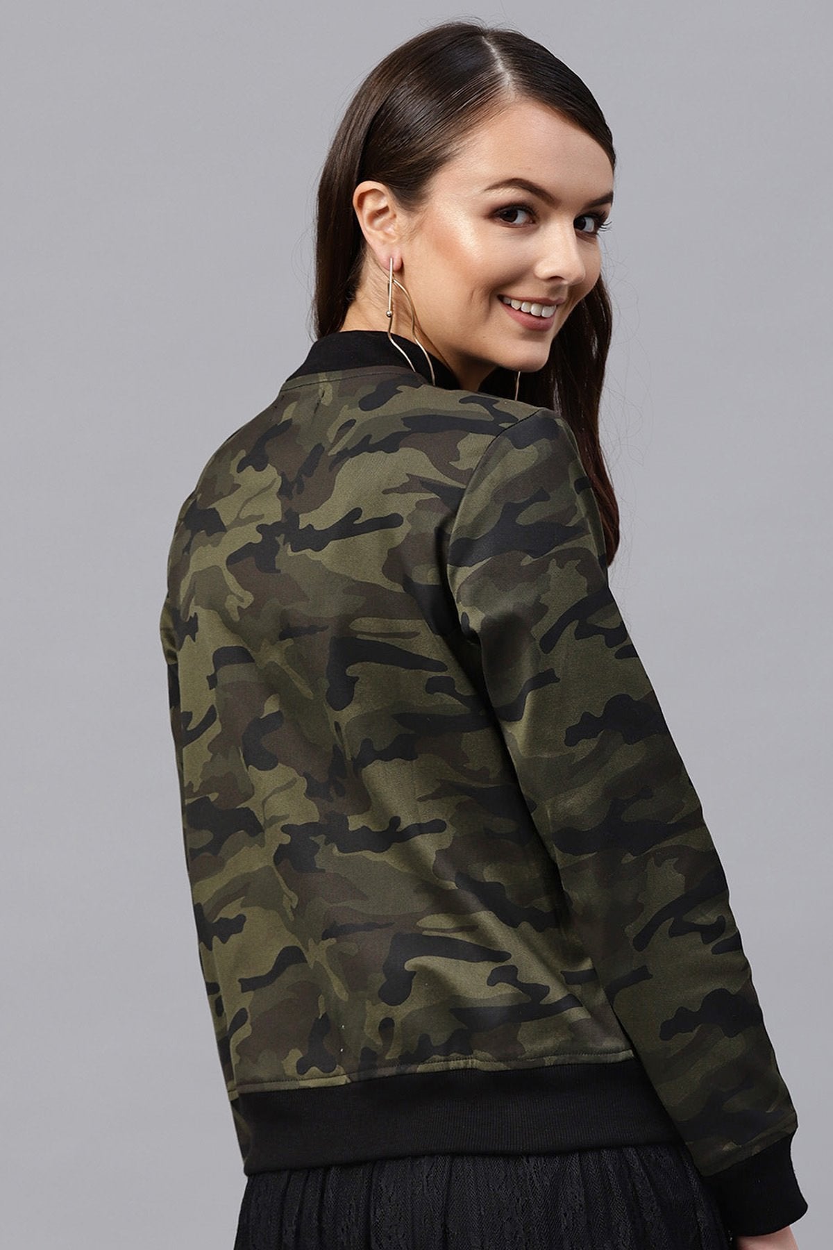 Women's Camouflage Buttoned Bomber Jacket - SASSAFRAS