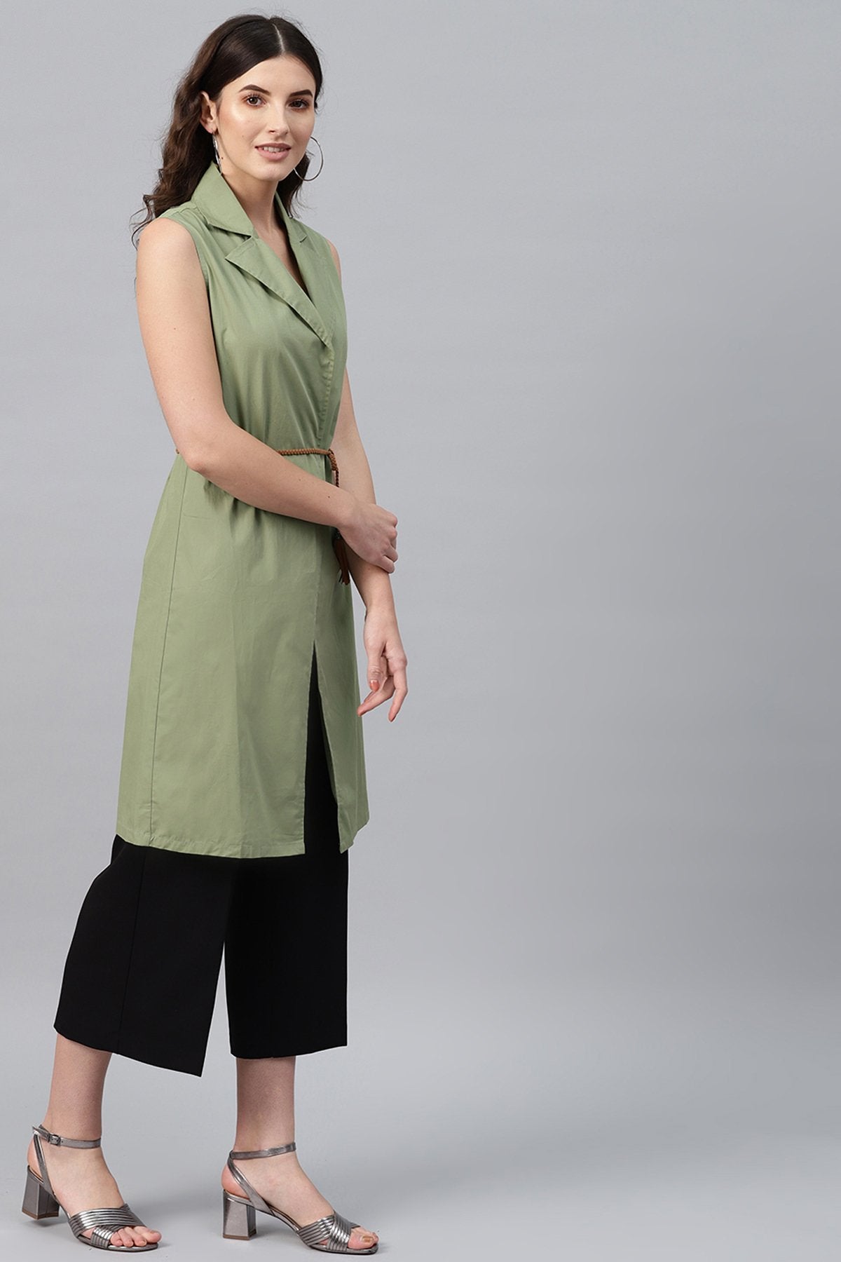 Women's Olive Notched Collar Shrug - SASSAFRAS