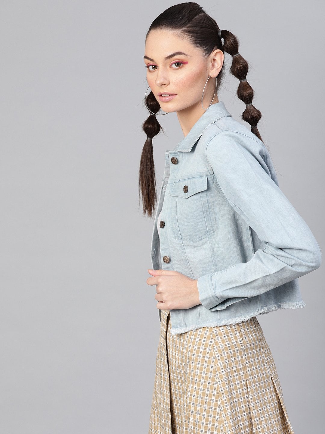 Women's Light Blue Denim Raw Edge Crop Jacket - SASSAFRAS