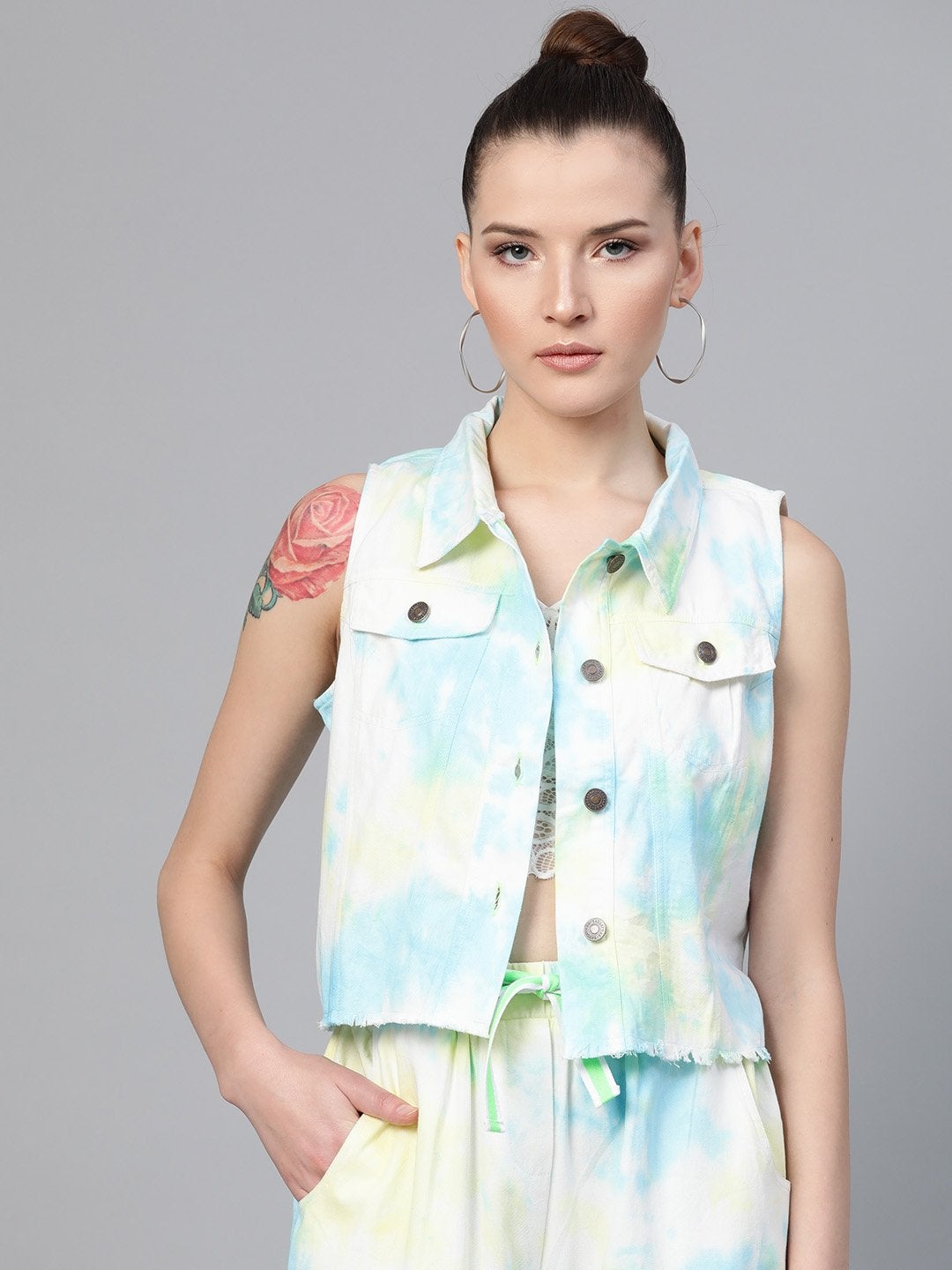 Women's Yellow & Blue Tie-Dye Sleeveless Jacket - SASSAFRAS