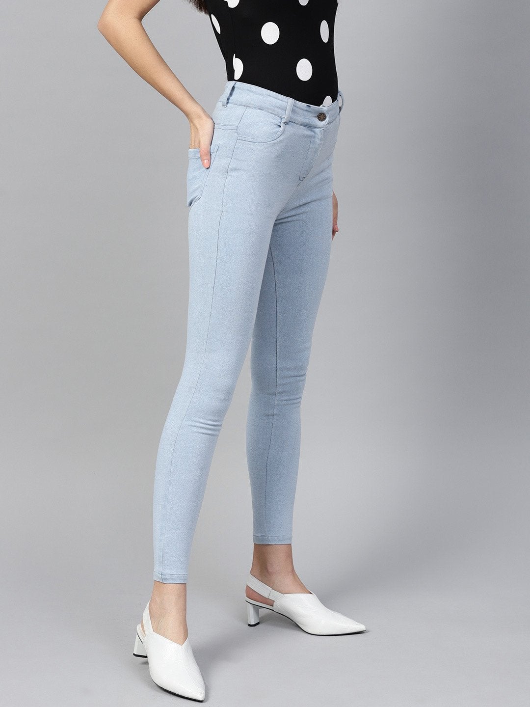 Women's Ice Blue Cropped Jeans - SASSAFRAS