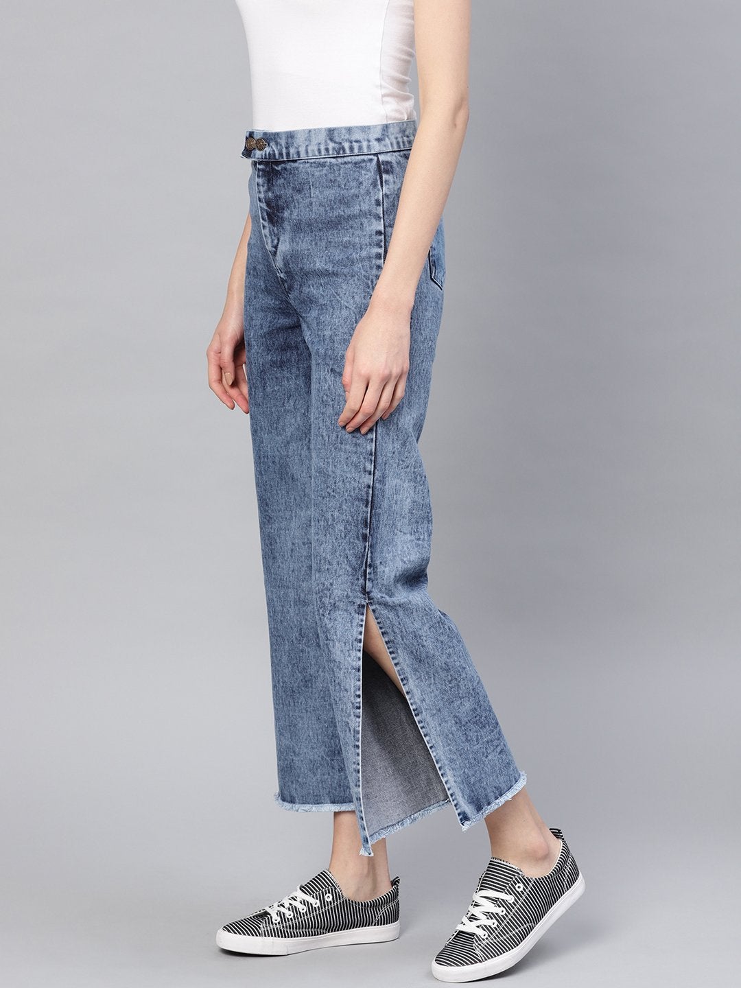 Women's Blue Denim Acid Wash Side Slit Pants - SASSAFRAS