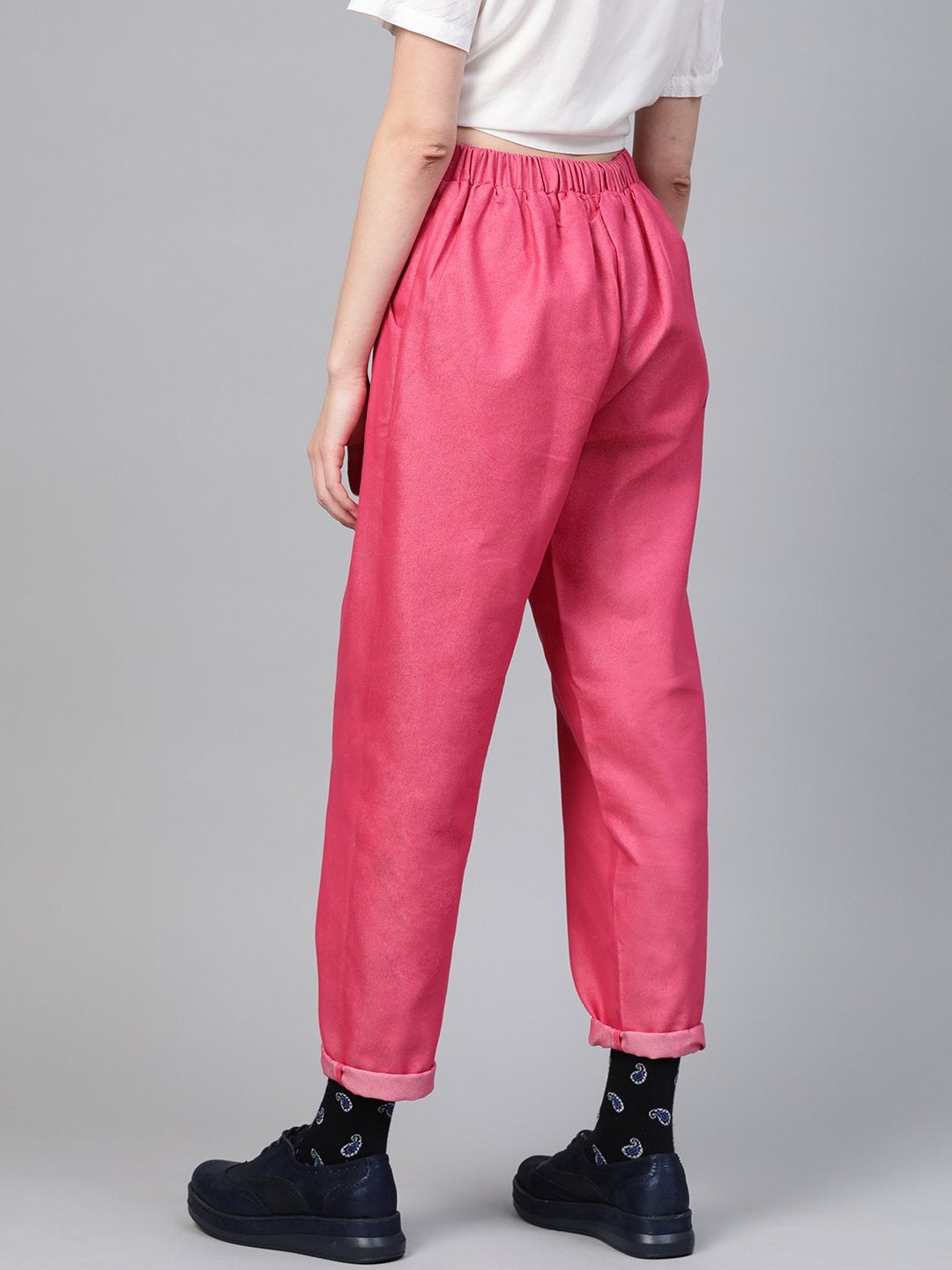 Women's Fuchsia Darted Hem Relaxed Jeans - SASSAFRAS