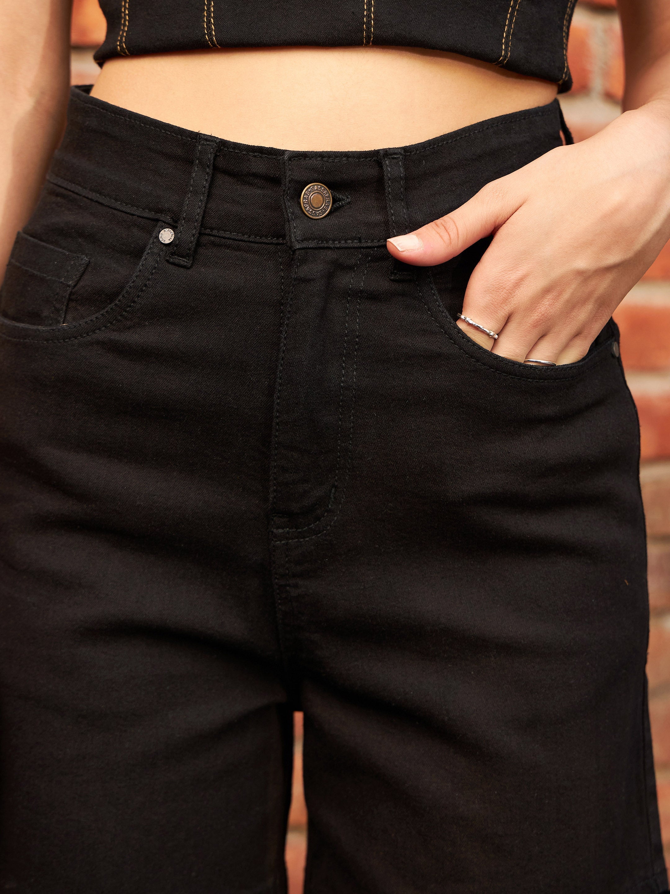 Women's Black Premium Side Cutout Straight Jeans - SASSAFRAS