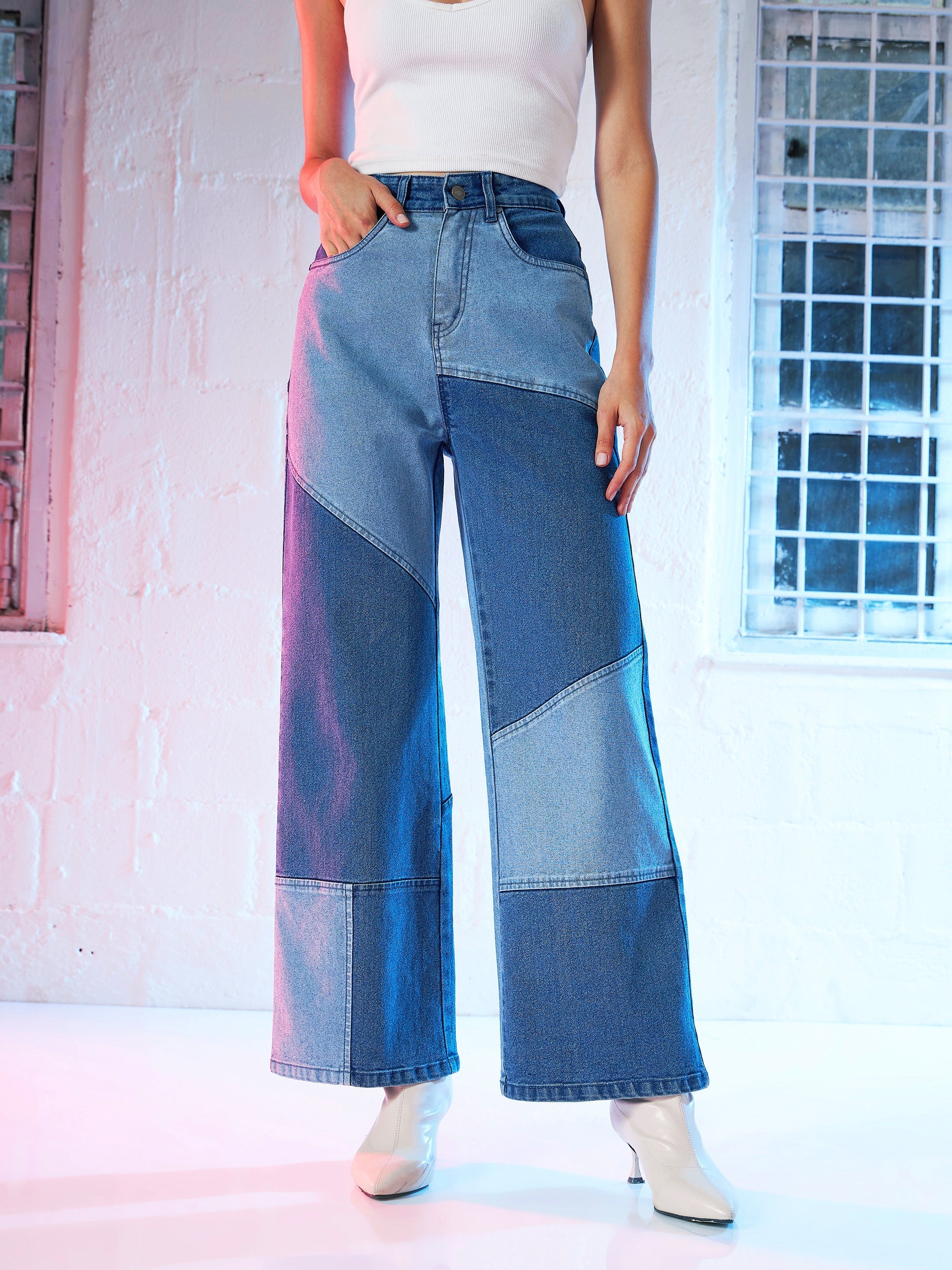 Women's Blue Colour Block Straight Fit Jeans - Lyush