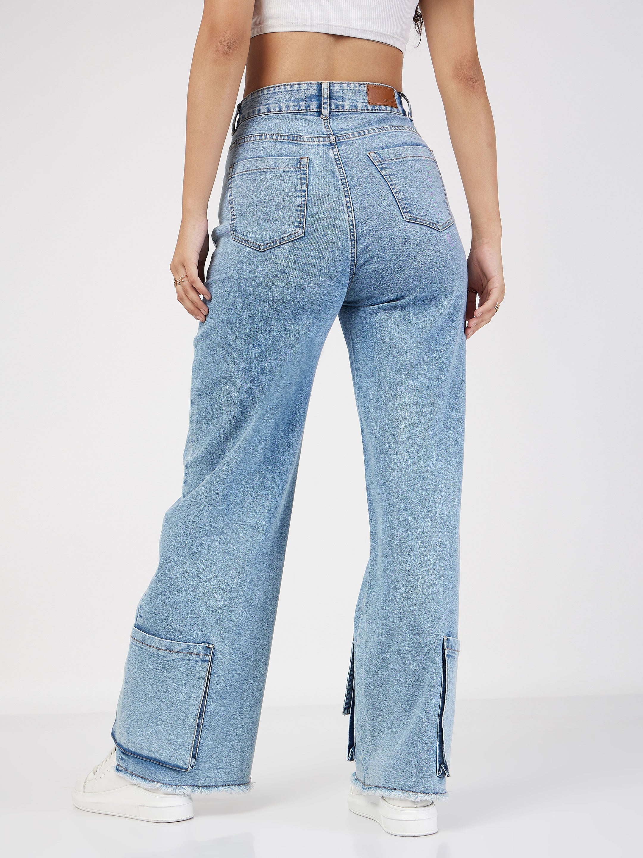Women's Ice Bue Hem Pockets Straight Jeans - Lyush