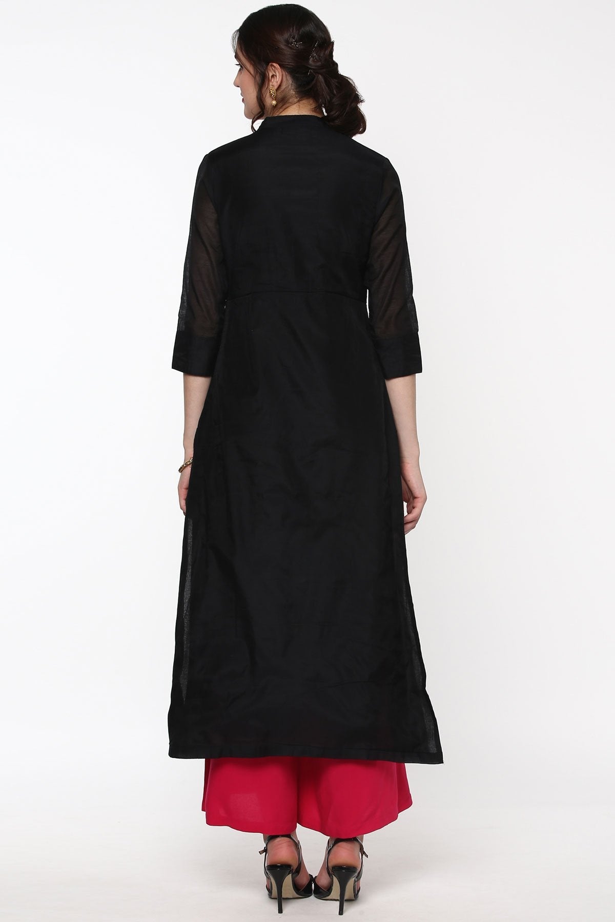Women's Black Embroidered Front & Side Slit Kurta - SHAE