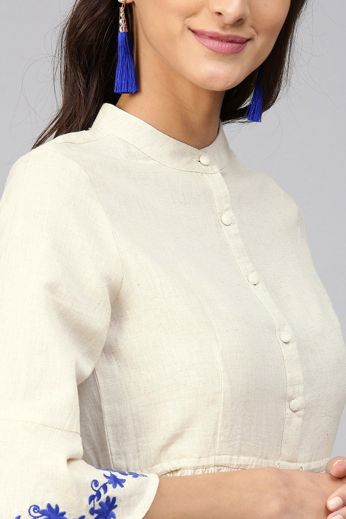 Women's Off-White Drawstring Emb Bell Sleeves Kurta - SHAE