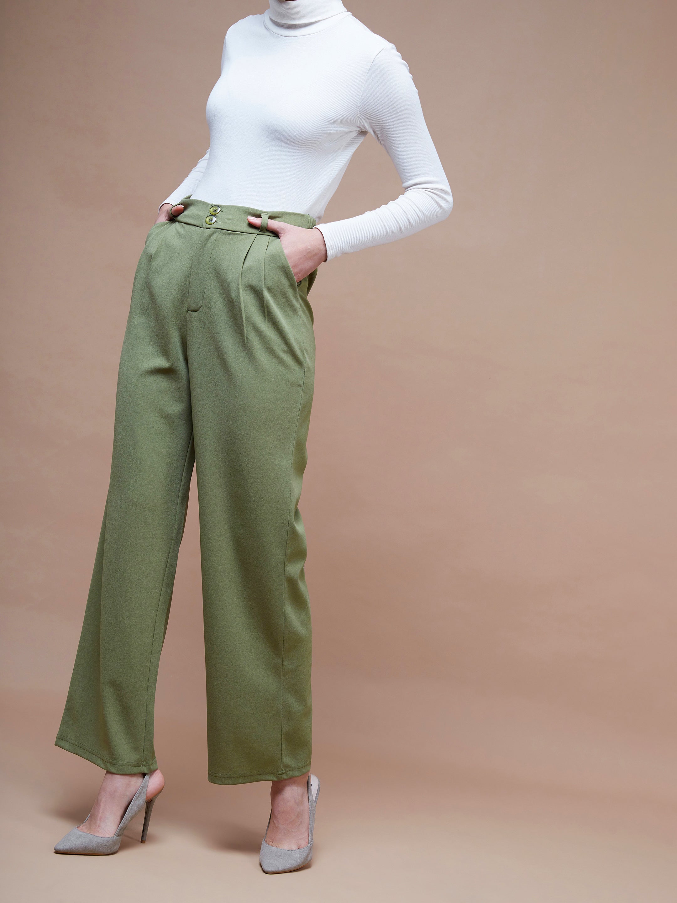 Women's Olive Pleated Straight Stretchable Pants - SASSAFRAS