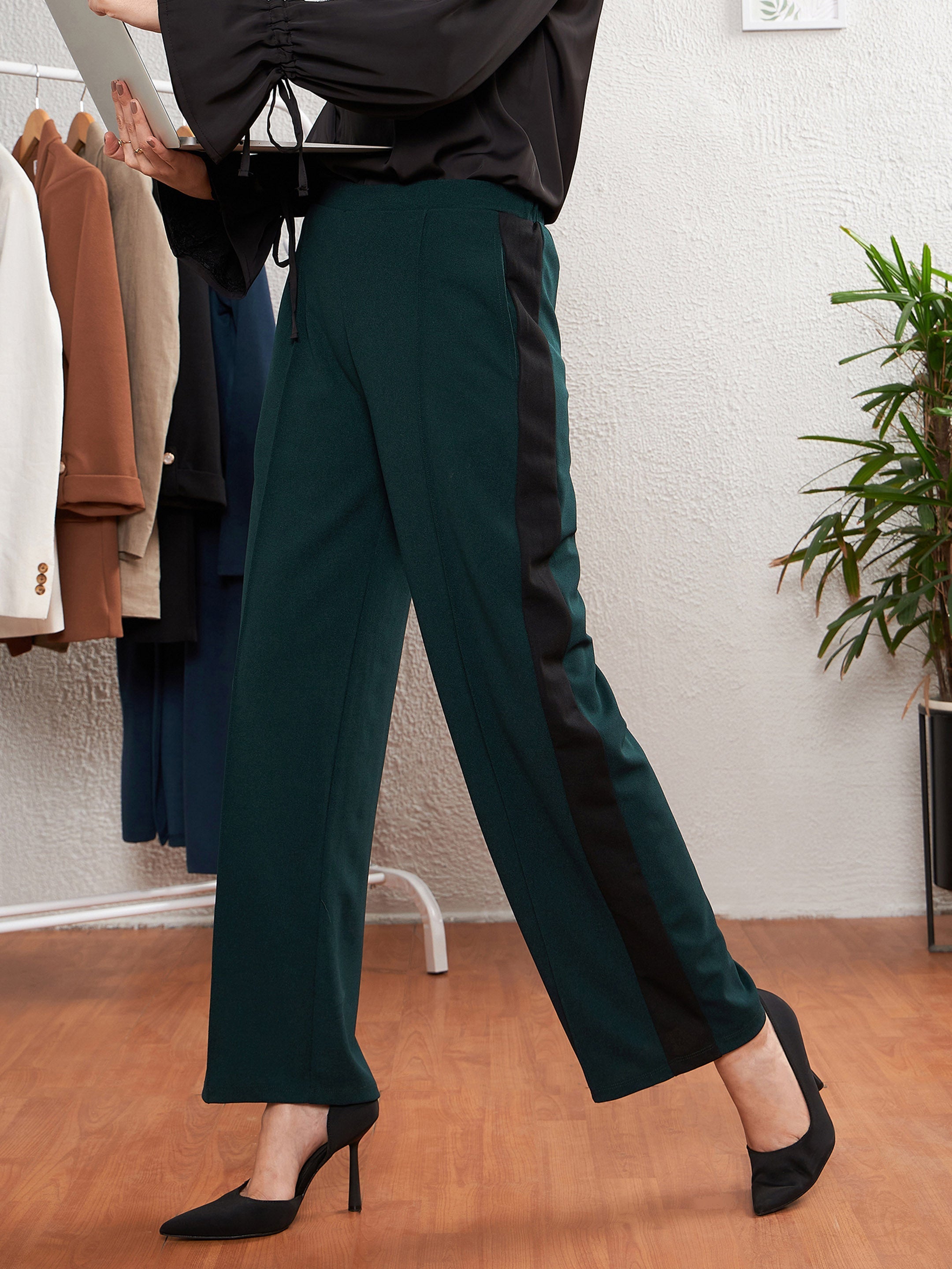 Women's Emerald Green Side Tape Straight Pants - SASSAFRAS