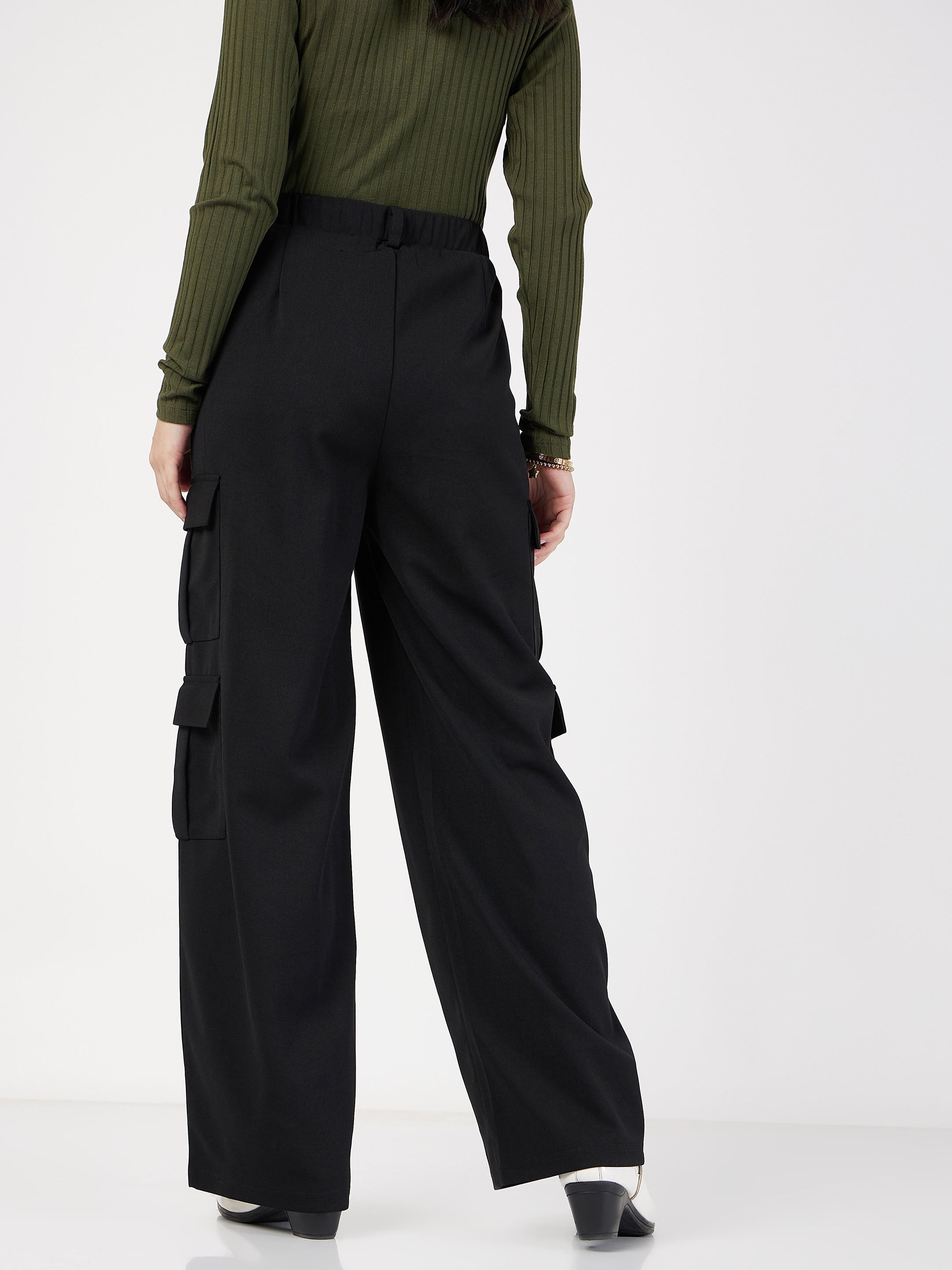 Women's Black Multi Pocket Detail Cargo Pants - Lyush