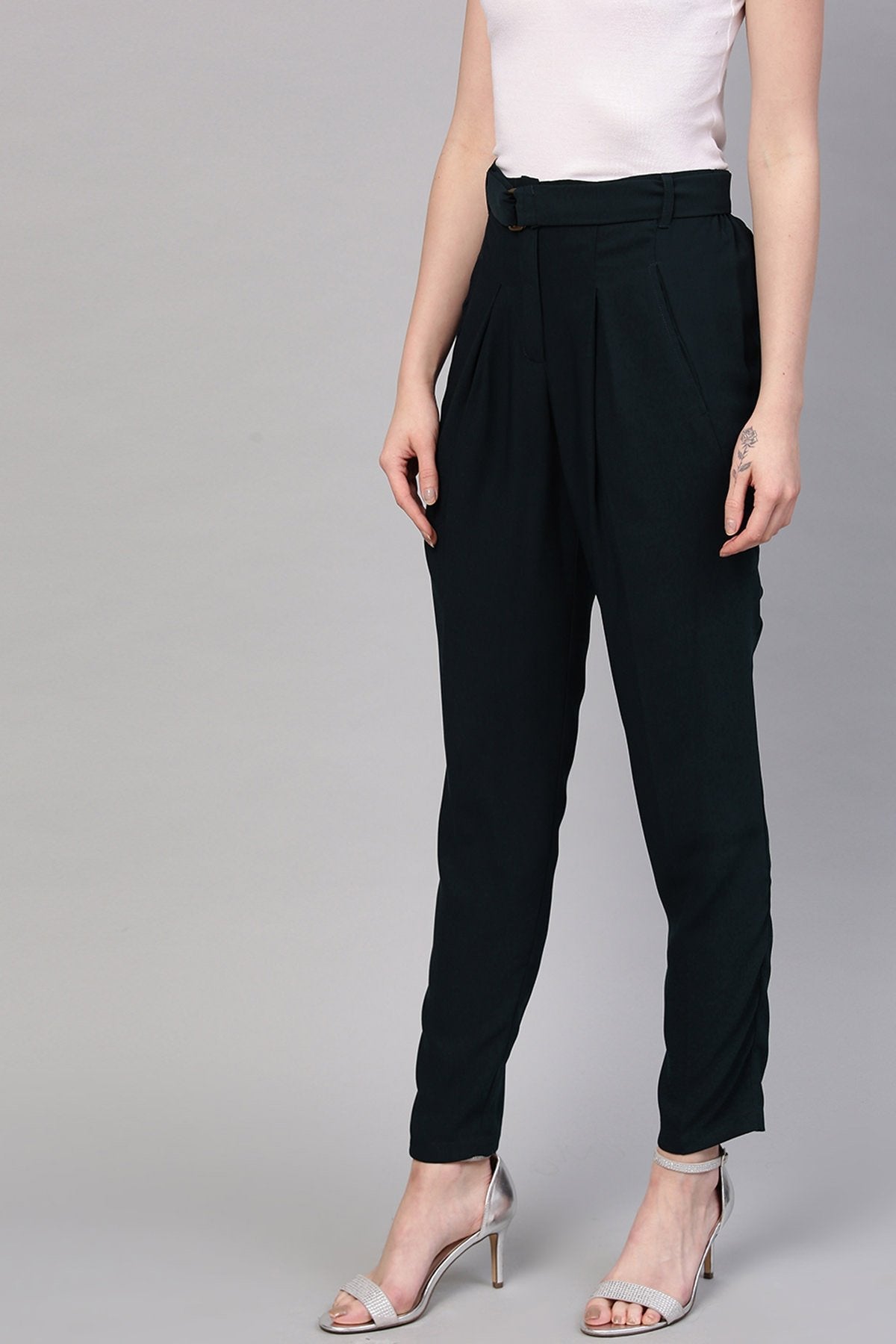 Women's Navy Tapered Pants - SASSAFRAS