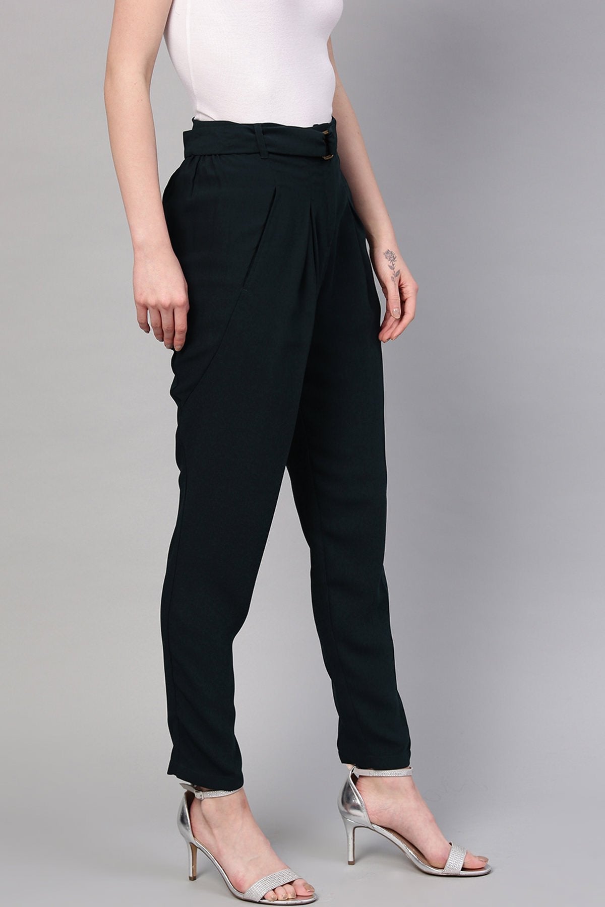 Women's Navy Tapered Pants - SASSAFRAS