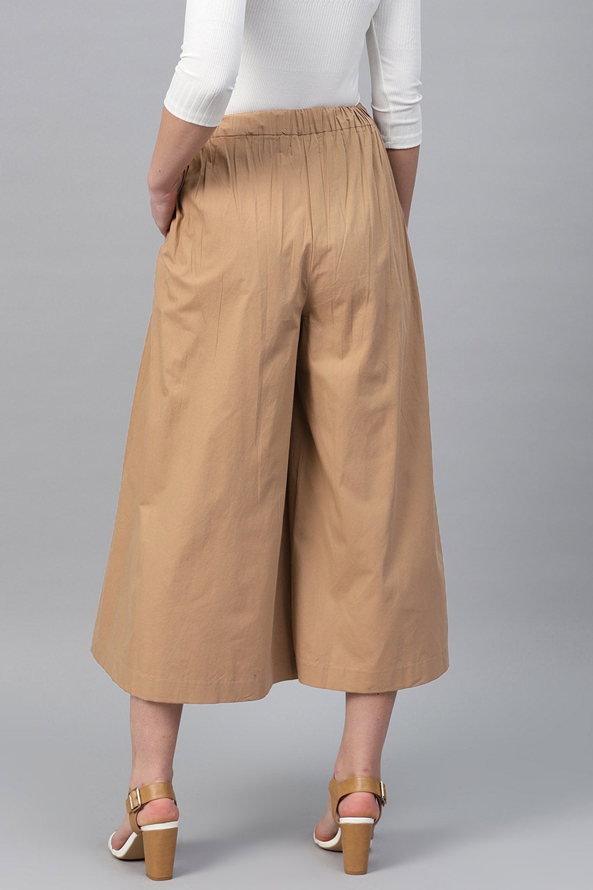 Women's Brown Box Pleats Pant - SASSAFRAS