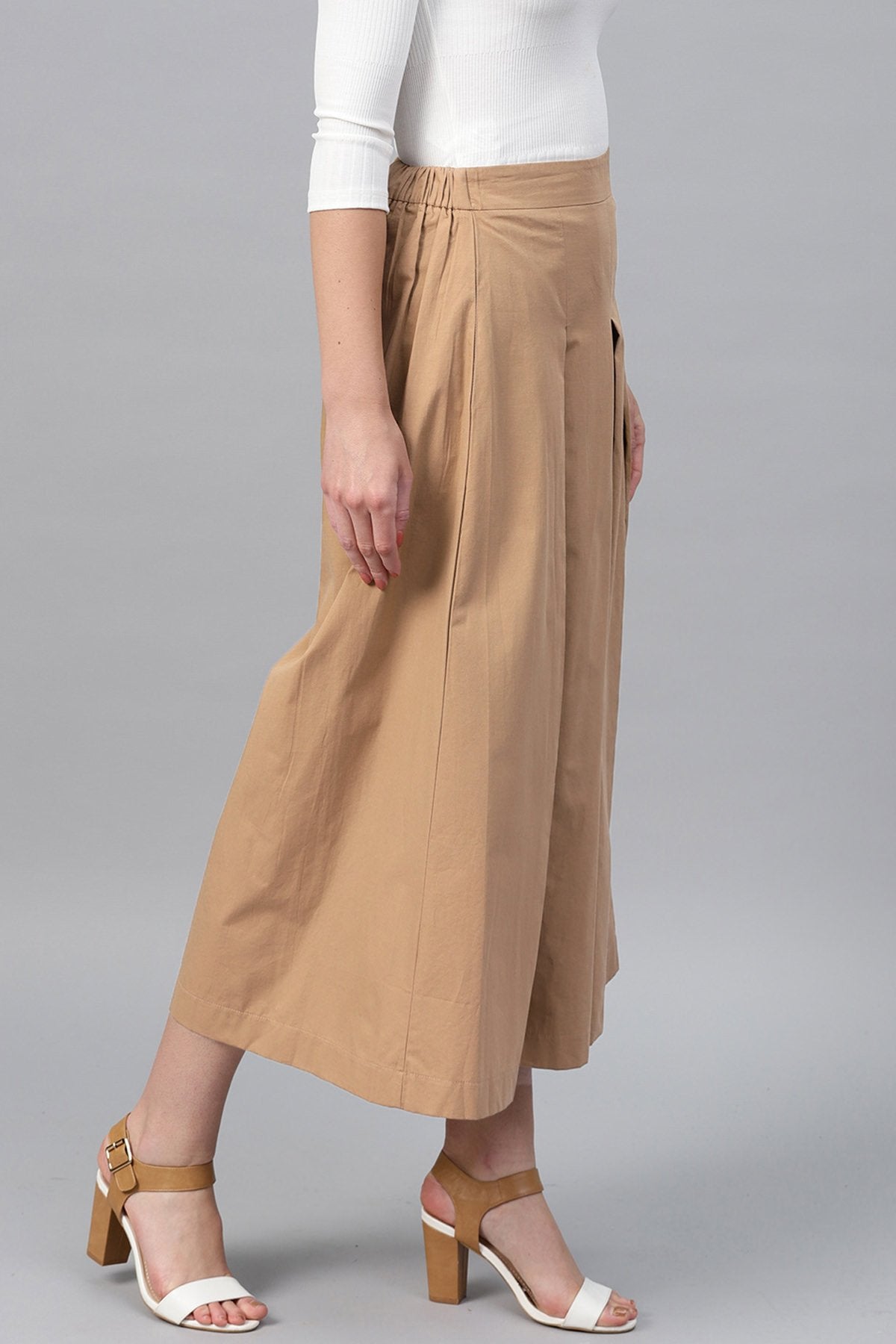 Women's Brown Box Pleats Pant - SASSAFRAS