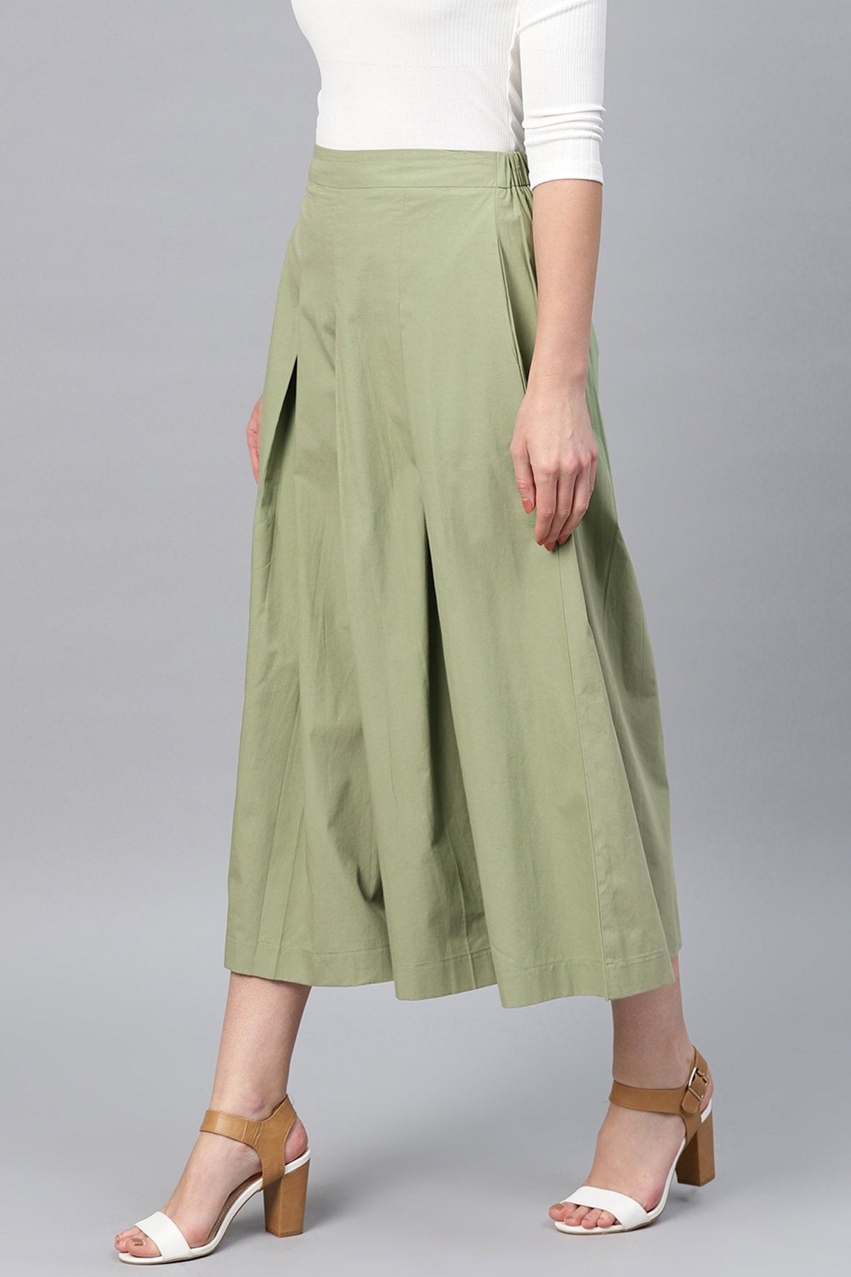 Women's Olive Box Pleats Pant - SASSAFRAS