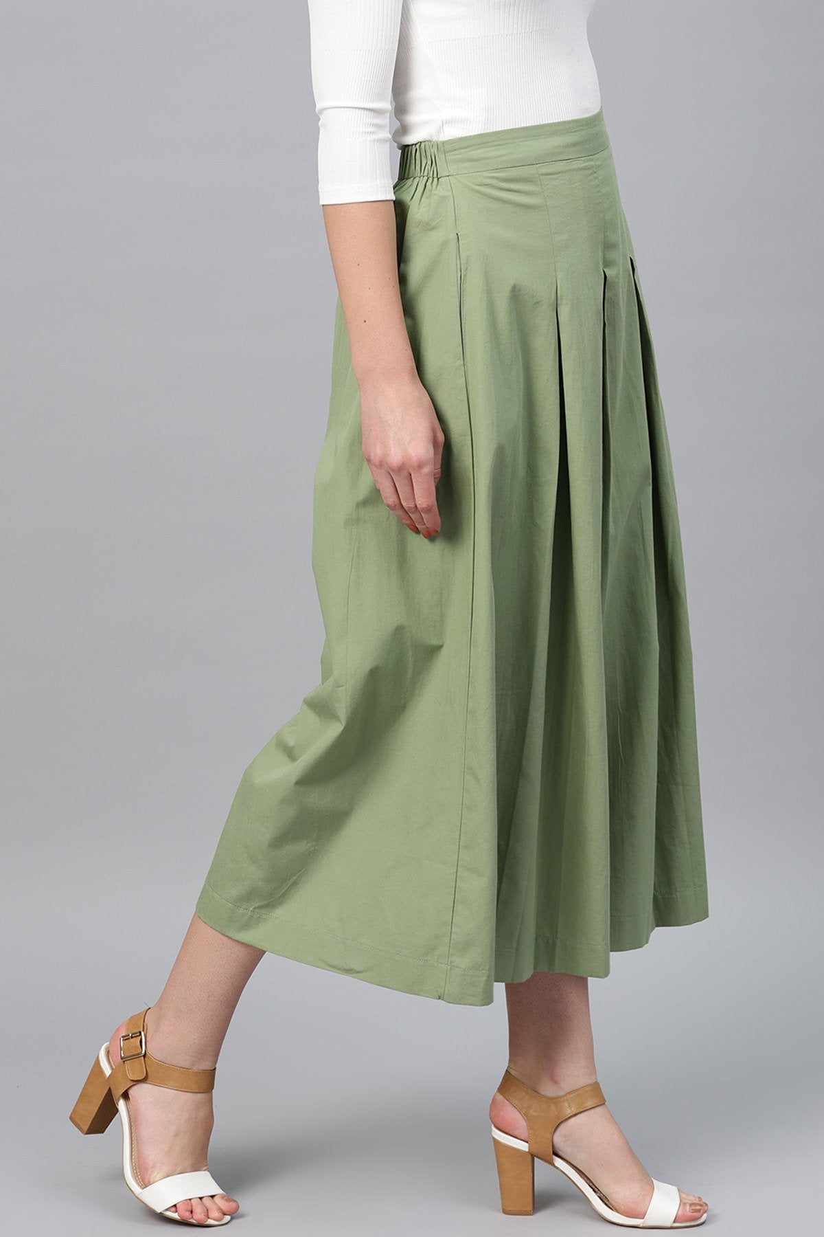 Women's Olive Box Pleats Pant - SASSAFRAS