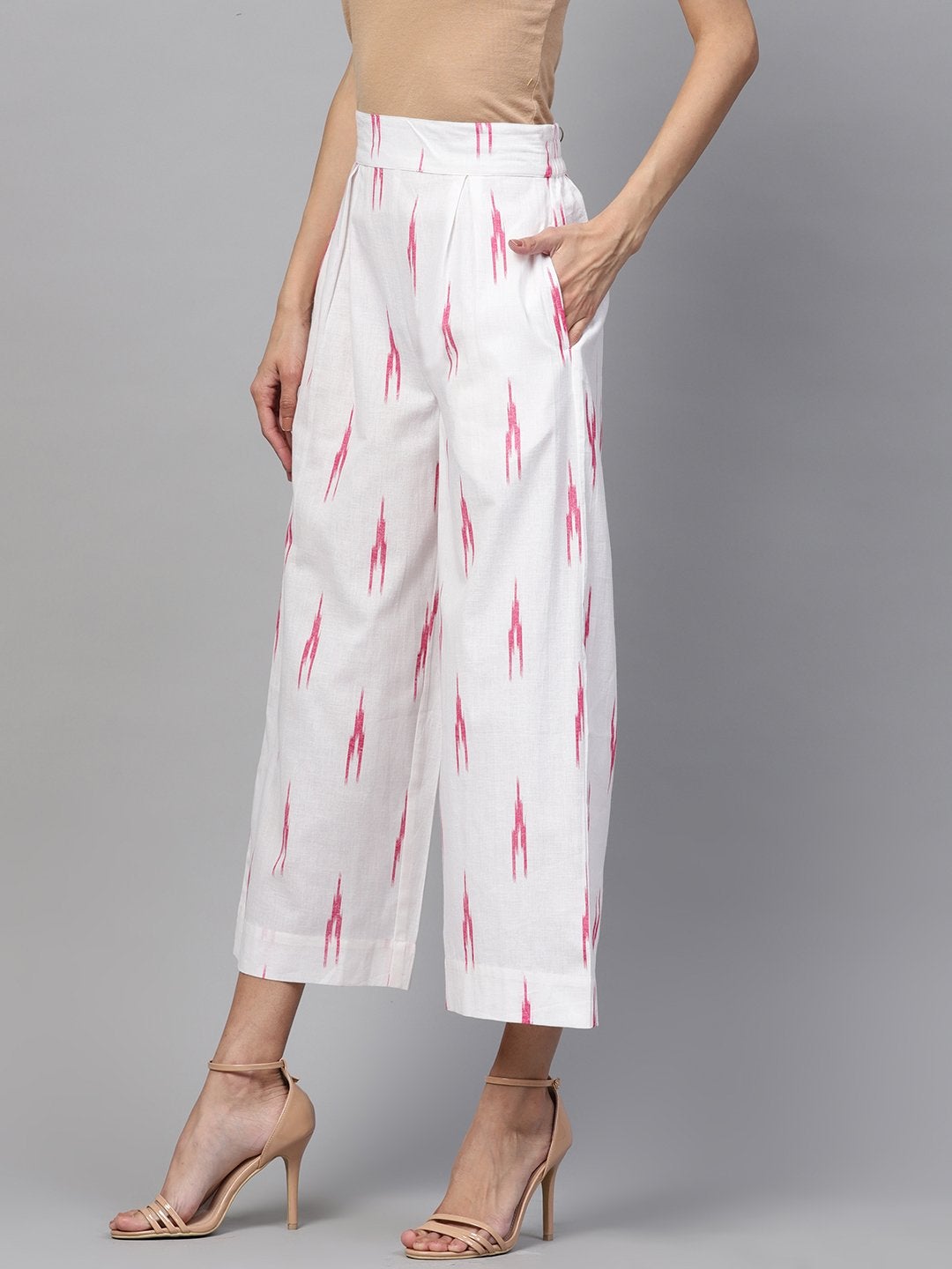 Women's White Ikat Pleated Pants - SASSAFRAS