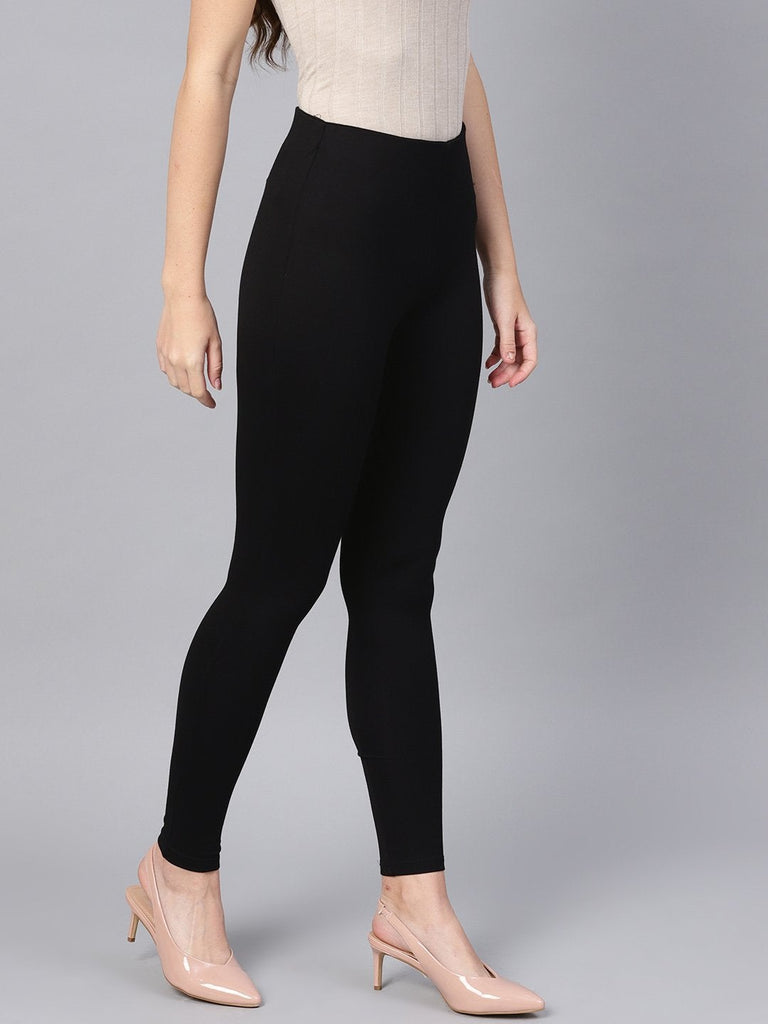 Women's Black Knitted Slim Jeggings