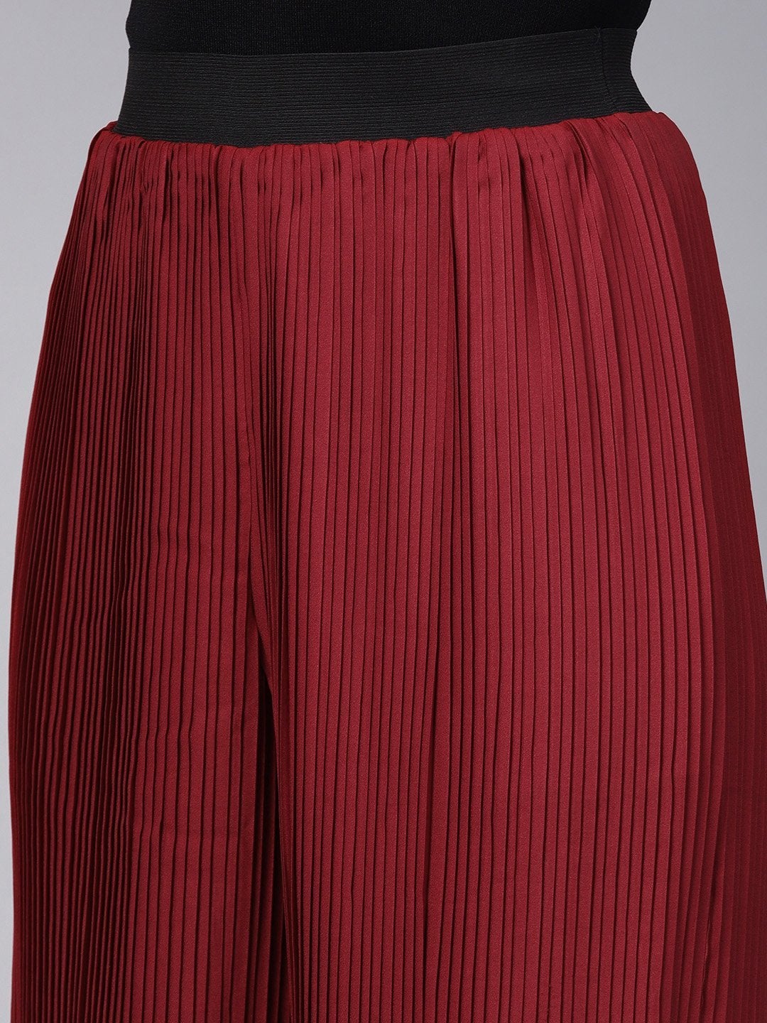 Women's Maroon Pleated Pants - SASSAFRAS