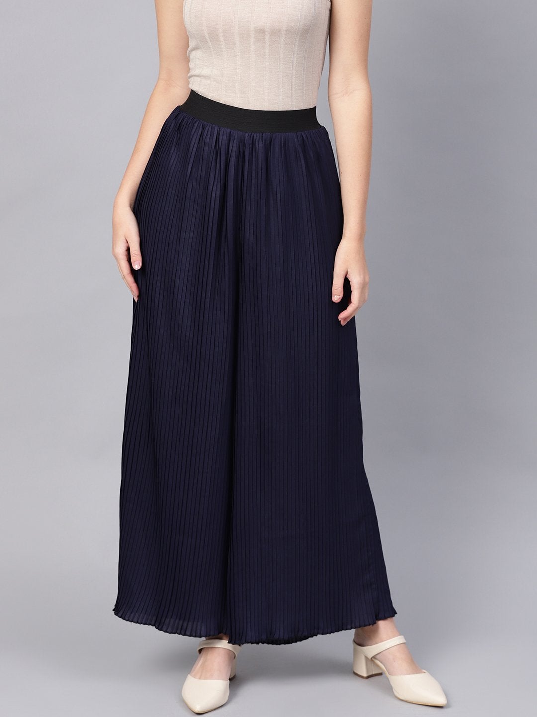 Women's Navy Pleated Pants - SASSAFRAS