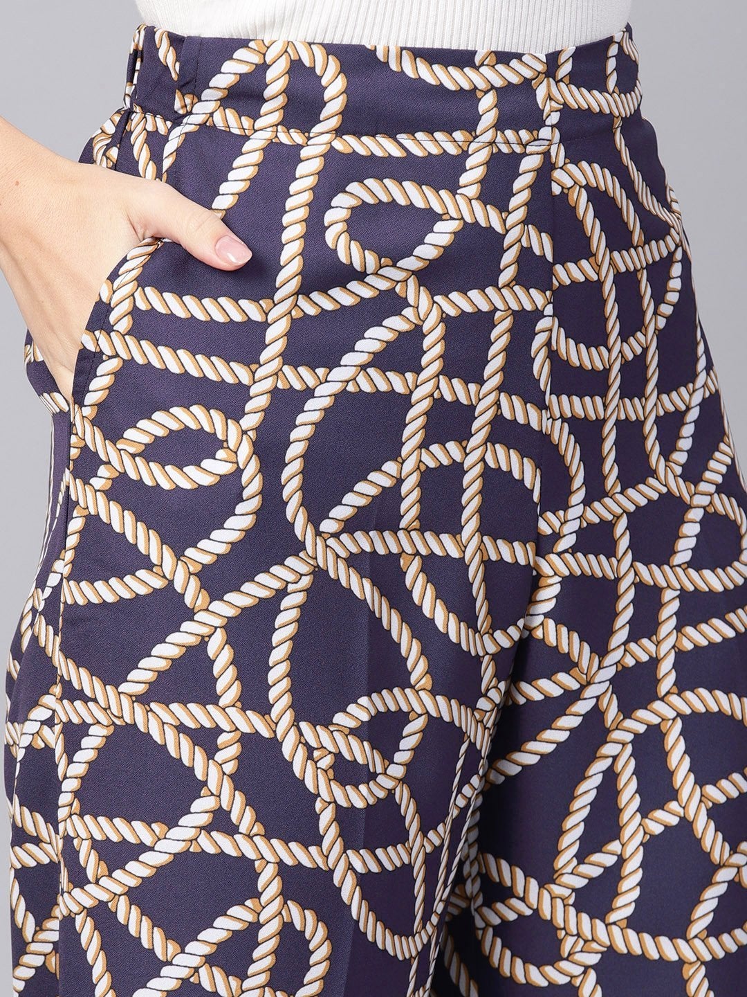 Women's Navy Linked Print Palazzos - SASSAFRAS