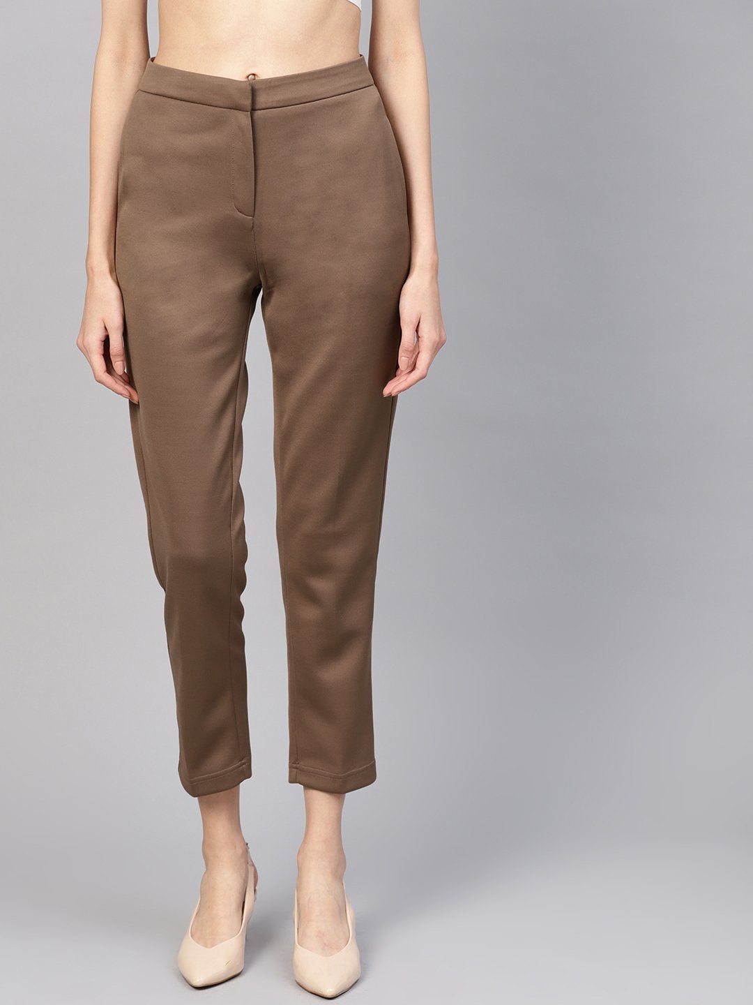 Women's Brown Tapered Pant - SASSAFRAS