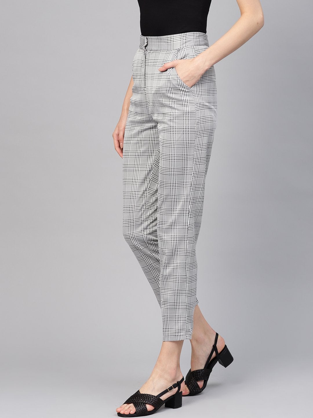 Women's Black & Grey Check Tapered Pant - SASSAFRAS