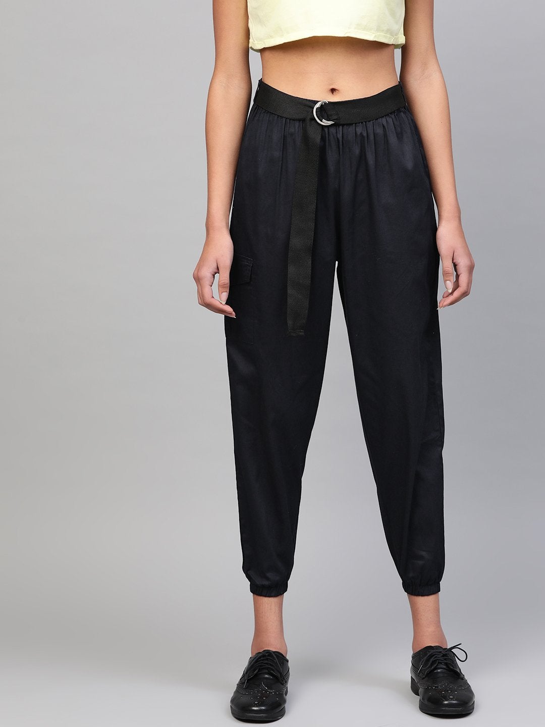 Women's Navy Jogger Belted Pants - SASSAFRAS