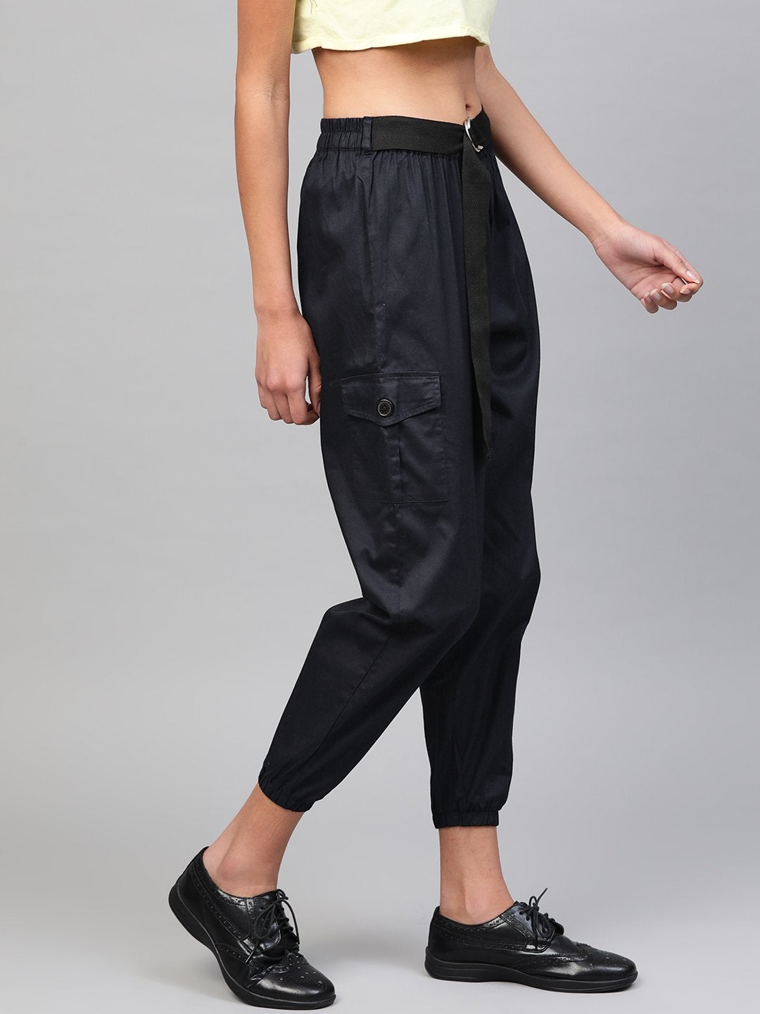 Women's Navy Jogger Belted Pants - SASSAFRAS