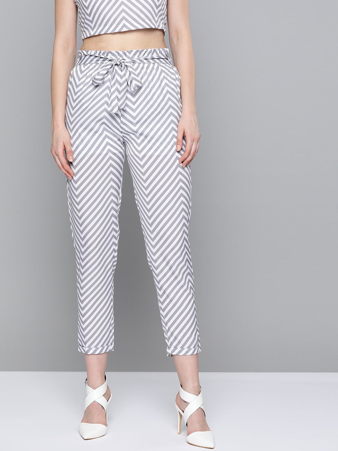 Women's Grey Chevron Tapered Belted Pant - SASSAFRAS