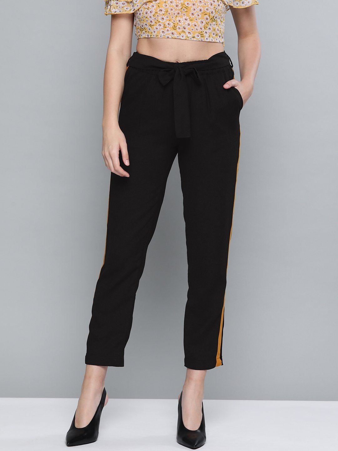 Women's Black Side Tape Detail Tapered Pants - SASSAFRAS