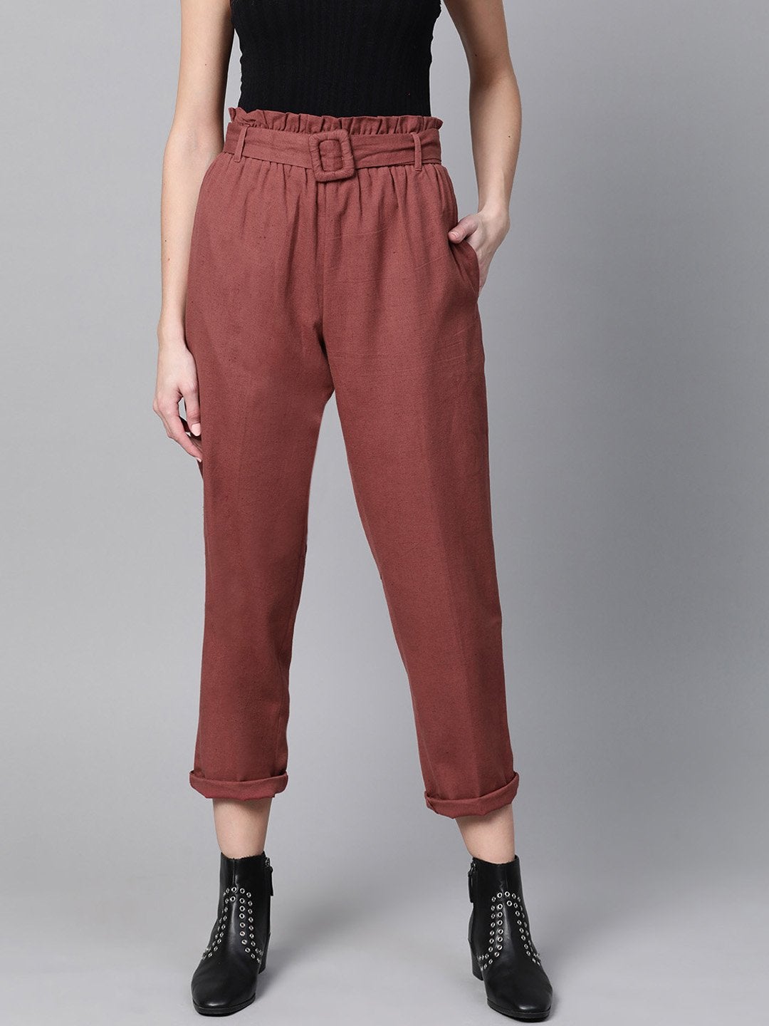 Women's Burgundy Belted Tapered Pants - SASSAFRAS