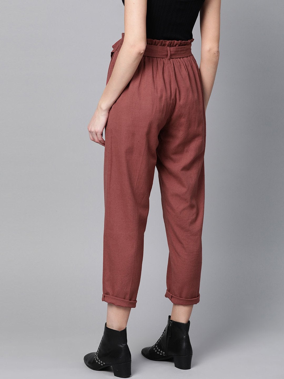 Women's Burgundy Belted Tapered Pants - SASSAFRAS