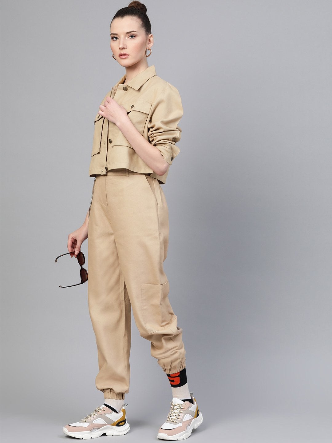 Women's Beige Hip-Hop Streetwear Cargo Pants - SASSAFRAS