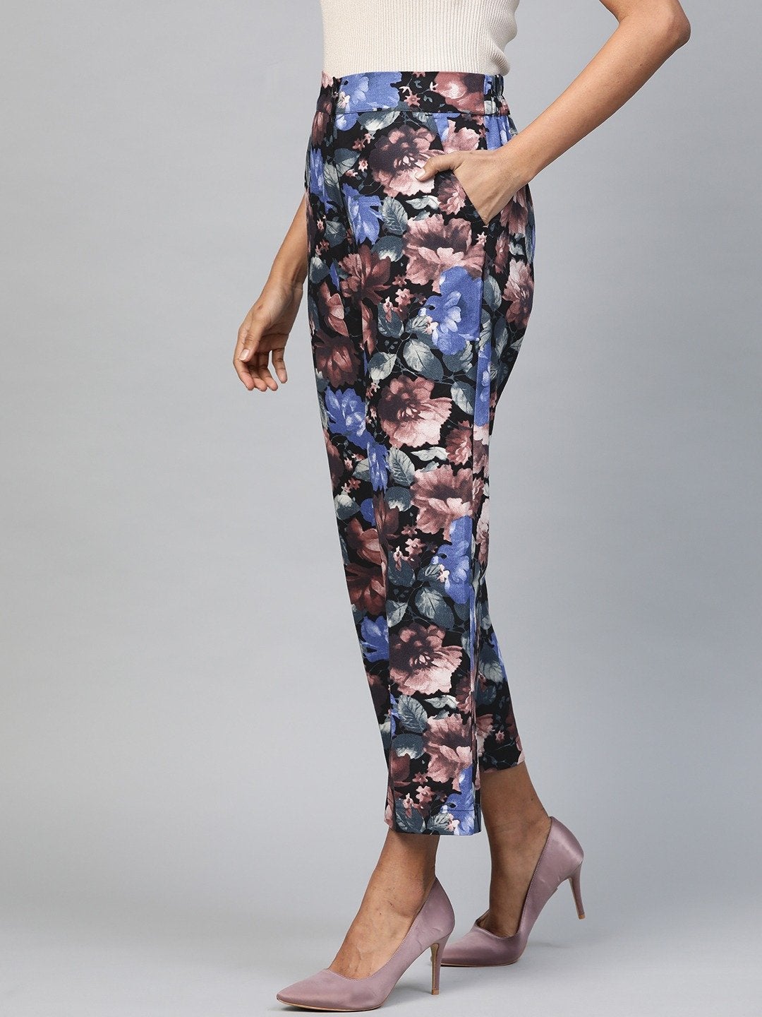 Women's Blue Floral Straight Twill Pants - SASSAFRAS