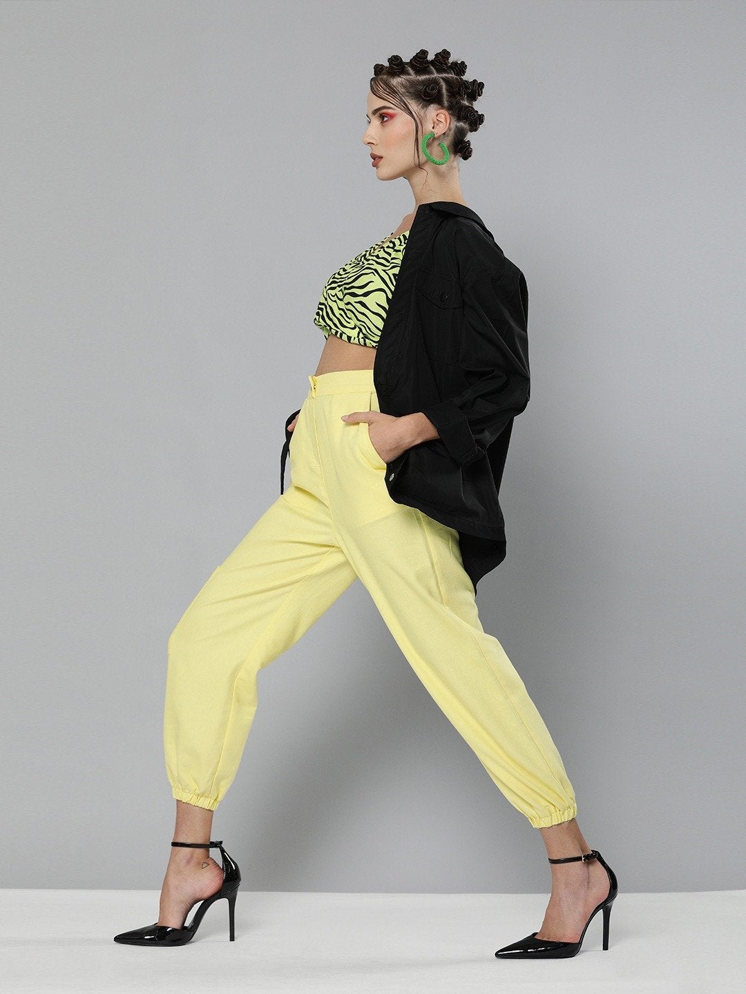 Women's Yellow Hip-Hop Streetwear Cargo Pants - SASSAFRAS