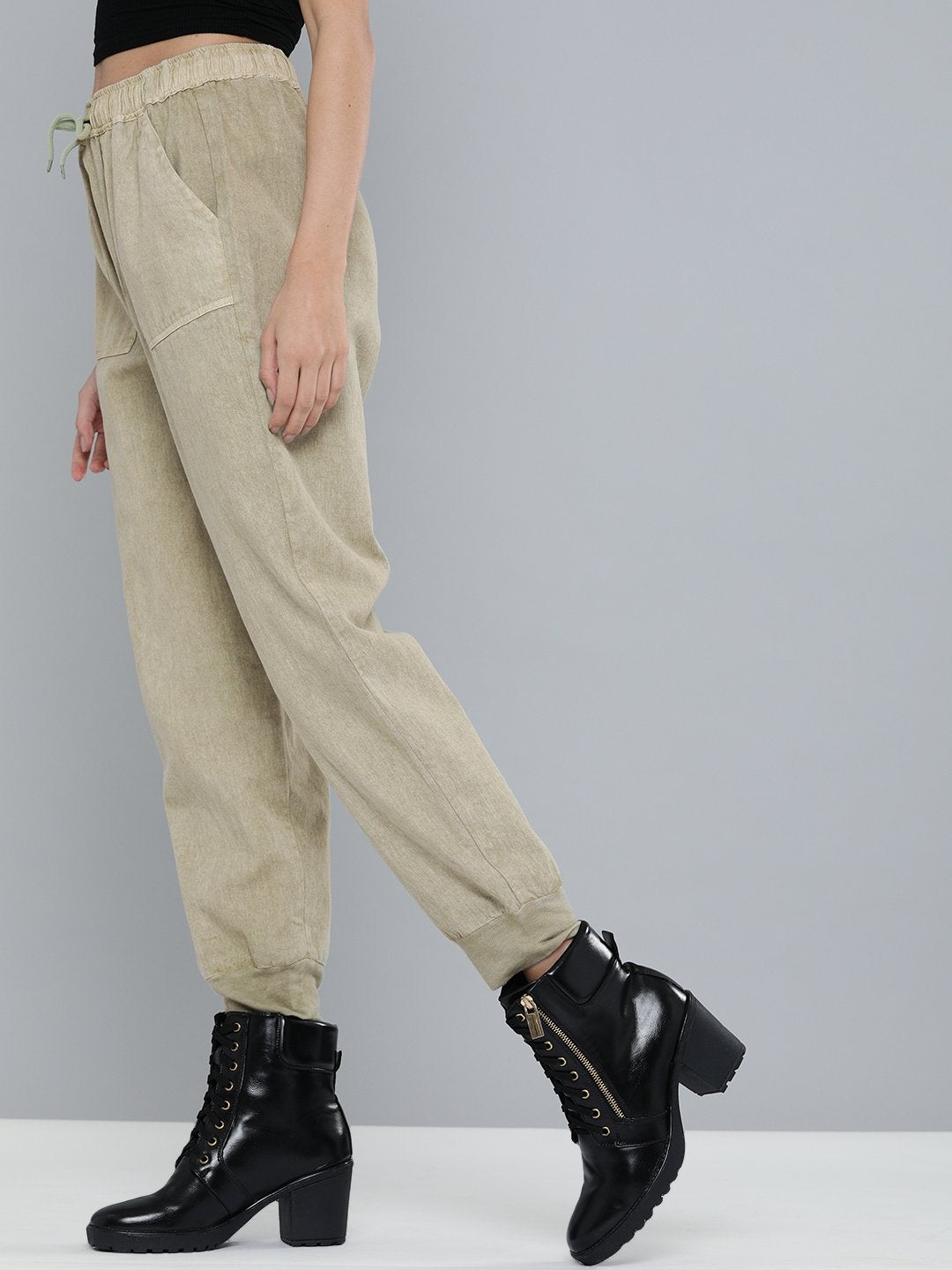 Women's Olive Pigment Wash Rib Hem Joggers - SASSAFRAS