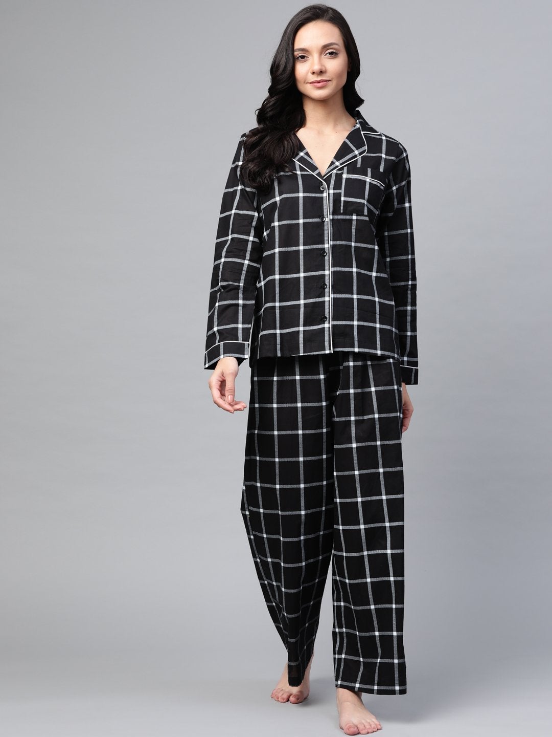 Women's Black Check Night Suit - SASSAFRAS