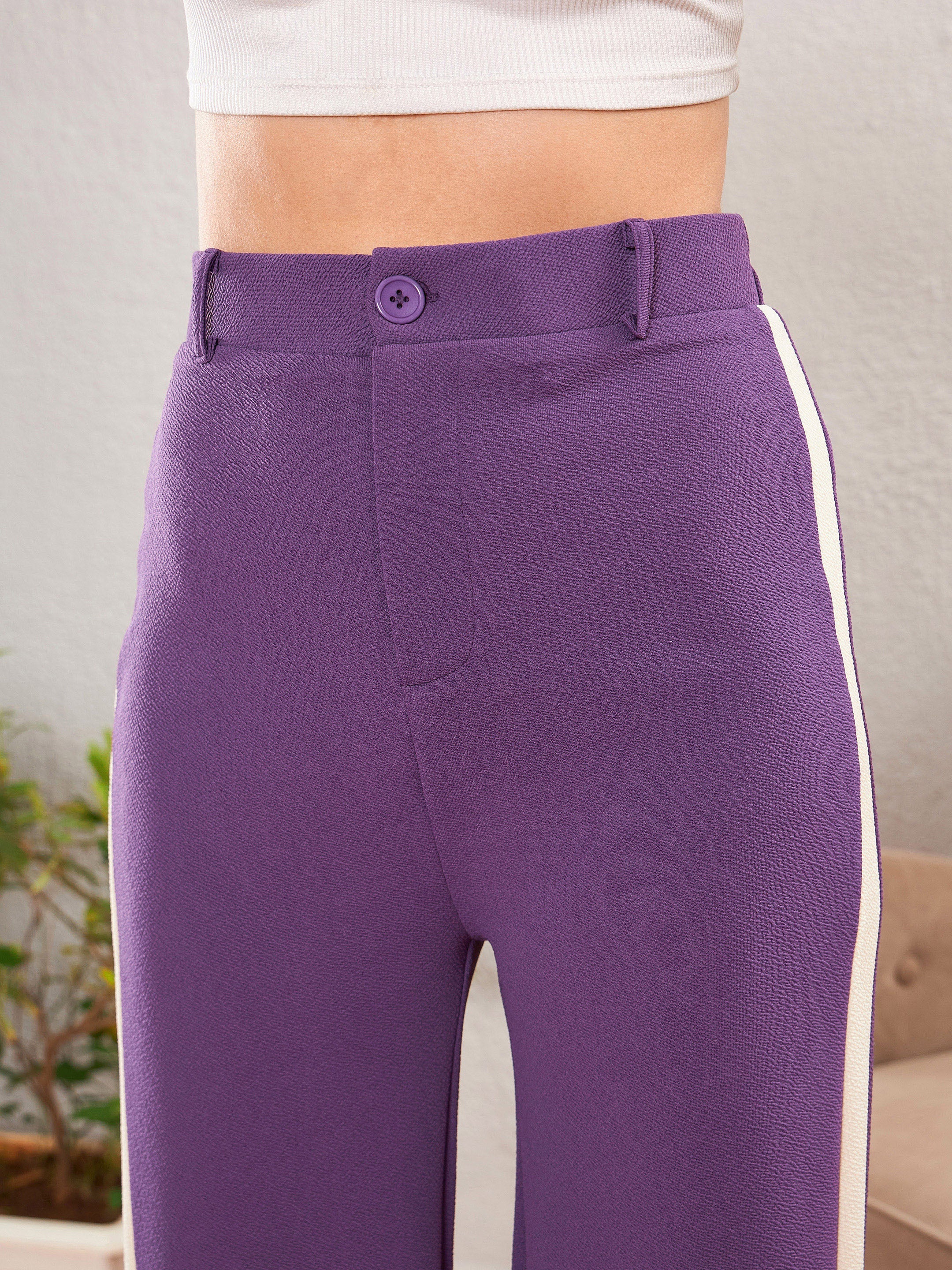 Women's Purple Sleeveless Blazer With Bell Bottom Pants - SASSAFRAS