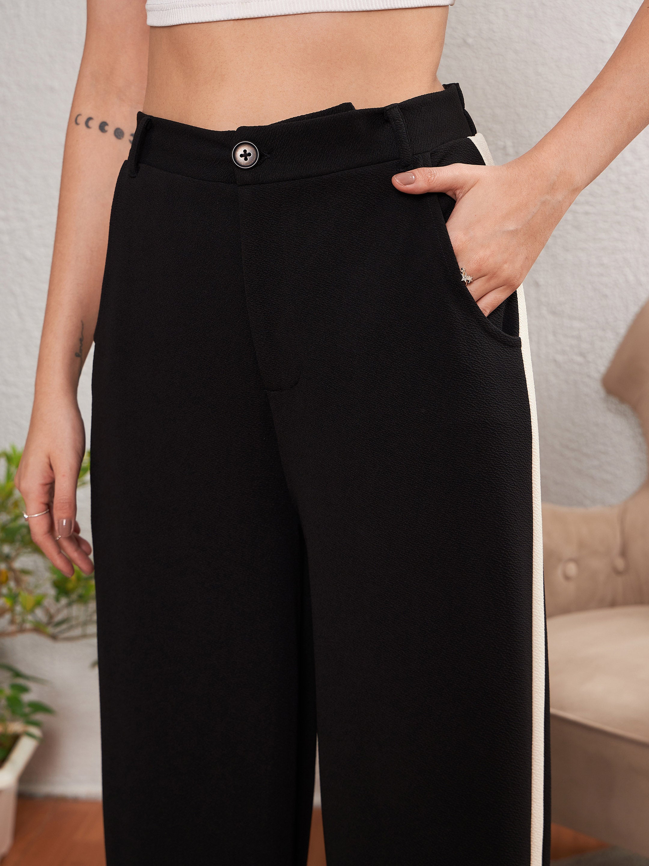Women's Black Longline Blazer With Side Tape Pants - SASSAFRAS